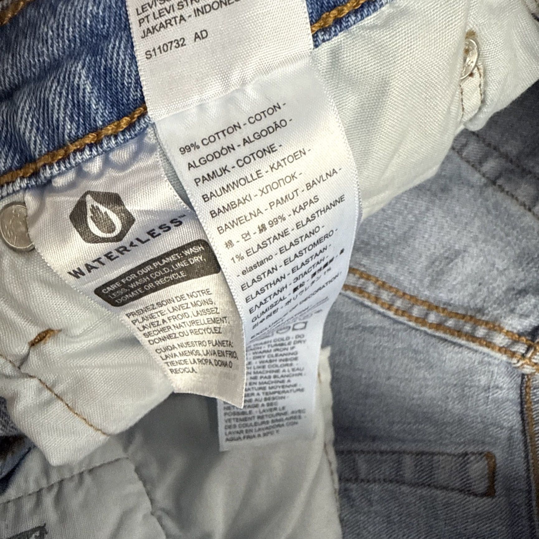 Levi's VINTAGE Levi's 501 Womens High Rise Button Fly Cut-Off Jean Denim Shorts Adult Size 29 Blue 2in Inseam Womens Size 29" - 2 Thumbnail