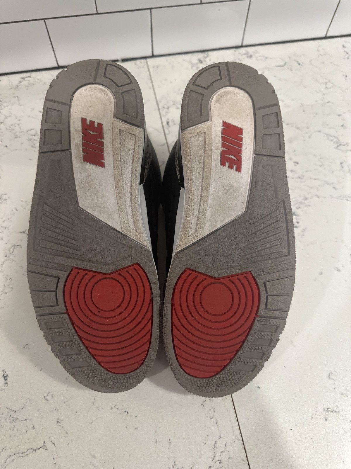 Jordan Brand Jordan Black Cement 3’s Size US 10.5 / EU 43-44 - 5 Thumbnail