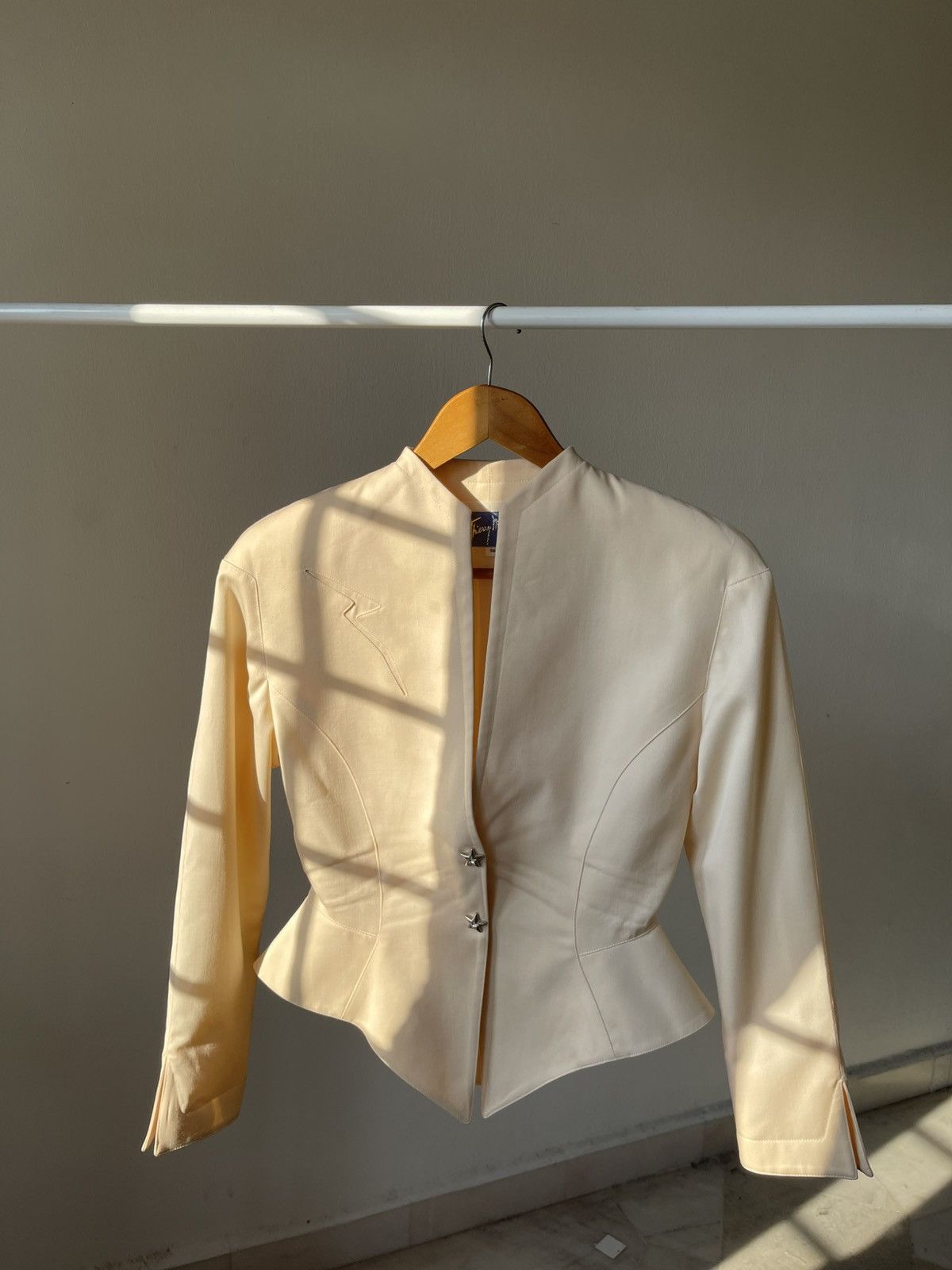 Grailed Rare 1989 Thierry Mugler Lightning Star Button Jacket 11 Size S / US 4 / IT 40 - 7 Thumbnail