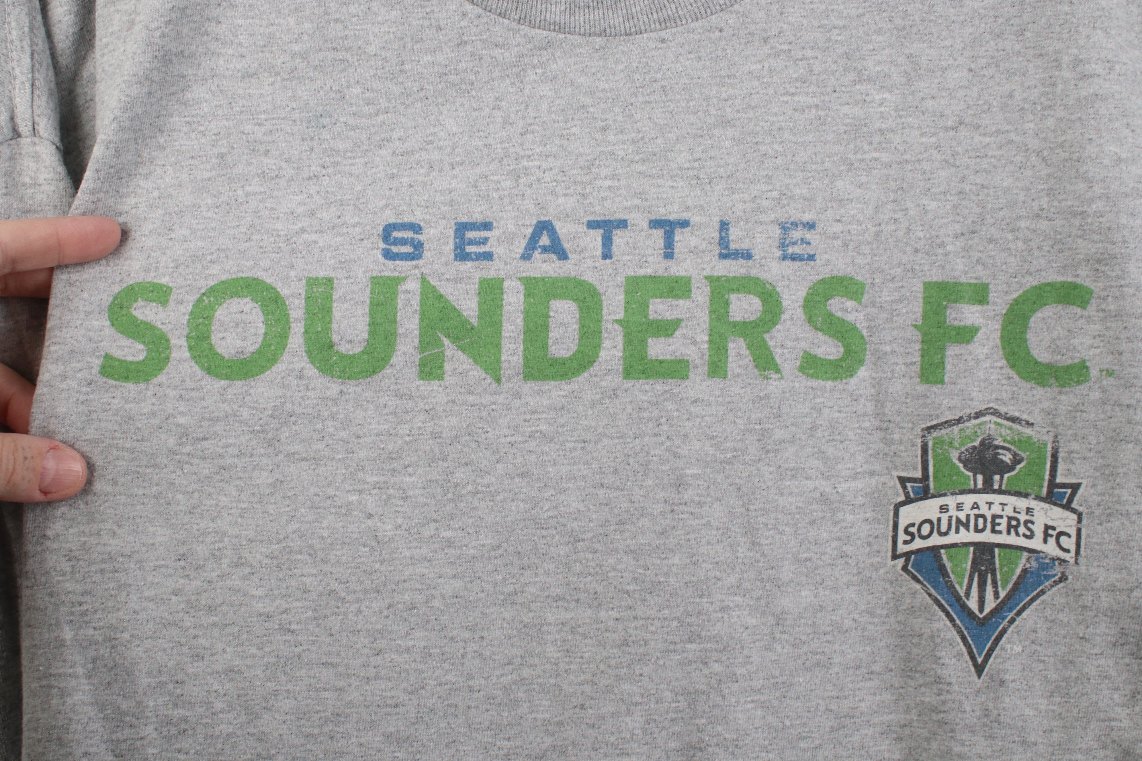 Vintage Vintage MLS Seattle Sounders FC Soccer Long Sleeve T-Shirt Size US XXL / EU 58 / 5 - 5 Thumbnail