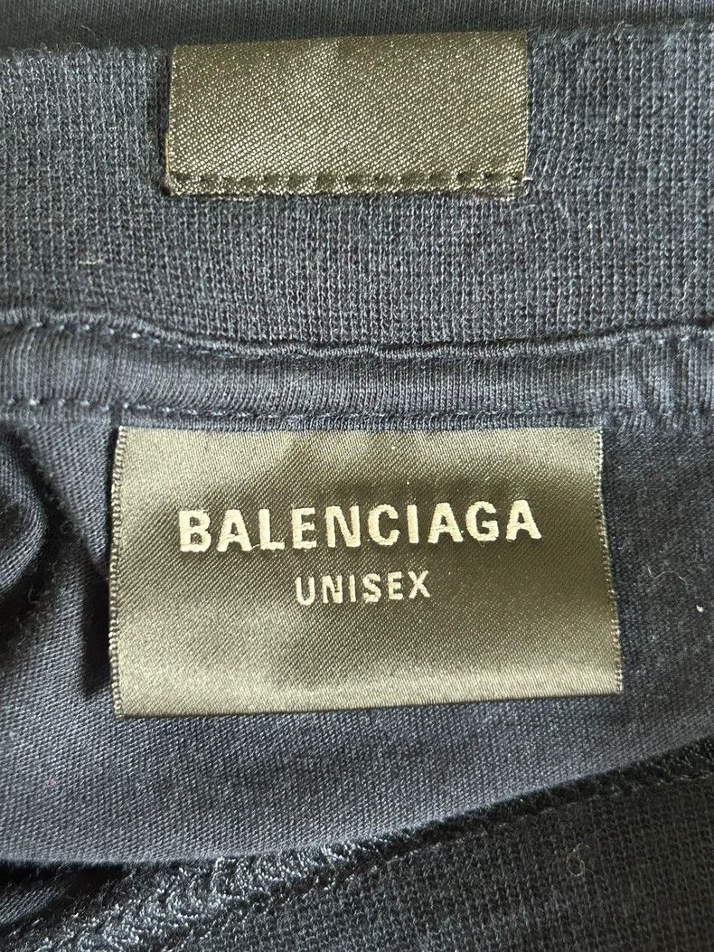 Balenciaga Balenciaga Short sleeve t23fall new be nice old frayed hol Size US S / EU 44-46 / 1 - 3 Thumbnail