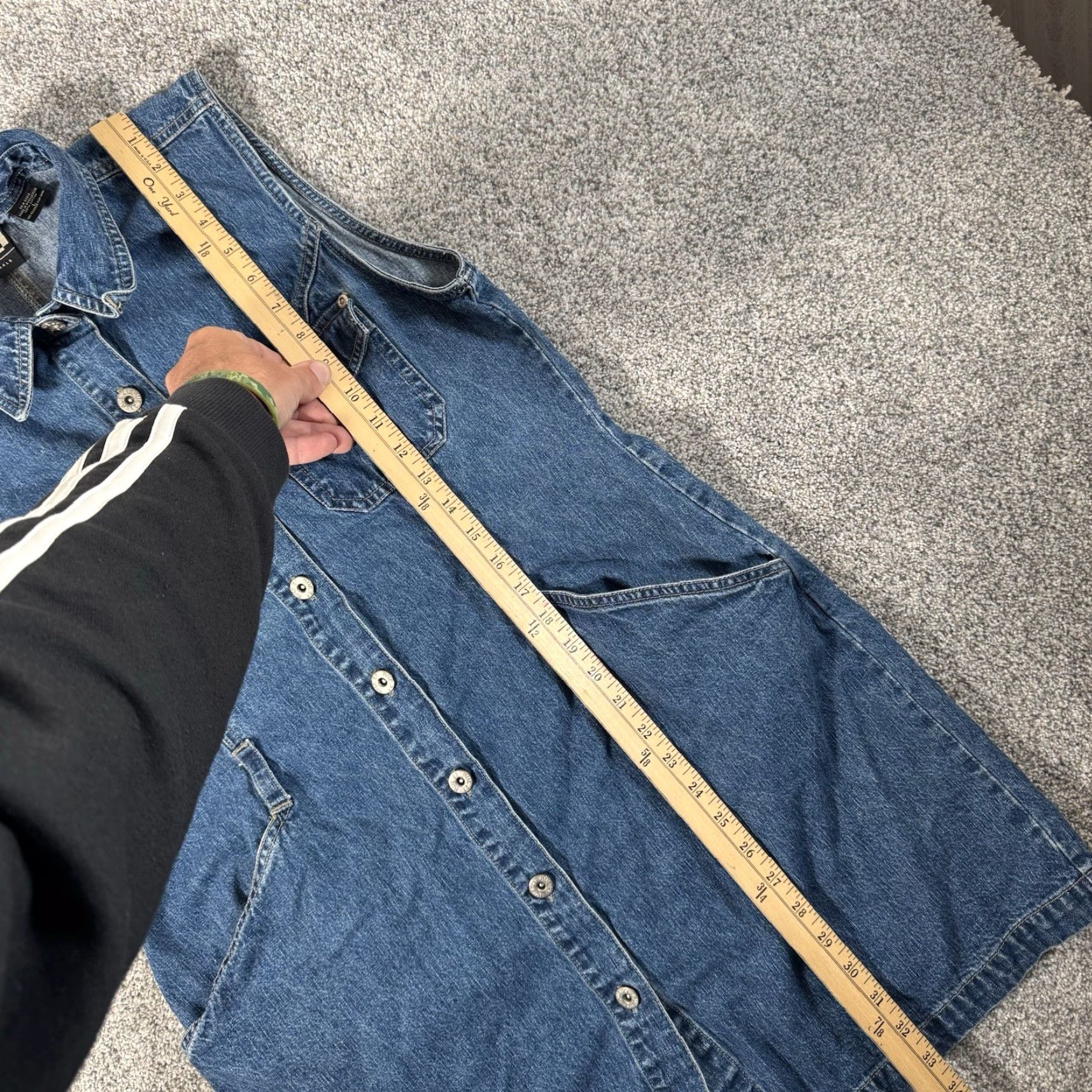 Vintage VINTAGE Rue 21 Denim Button Front Dress L Shirt Dress Women Blue 100% Cotton Knee Length Western Retro Mallcore Streetwear Size L / US 10 / IT 46 - 2 Thumbnail