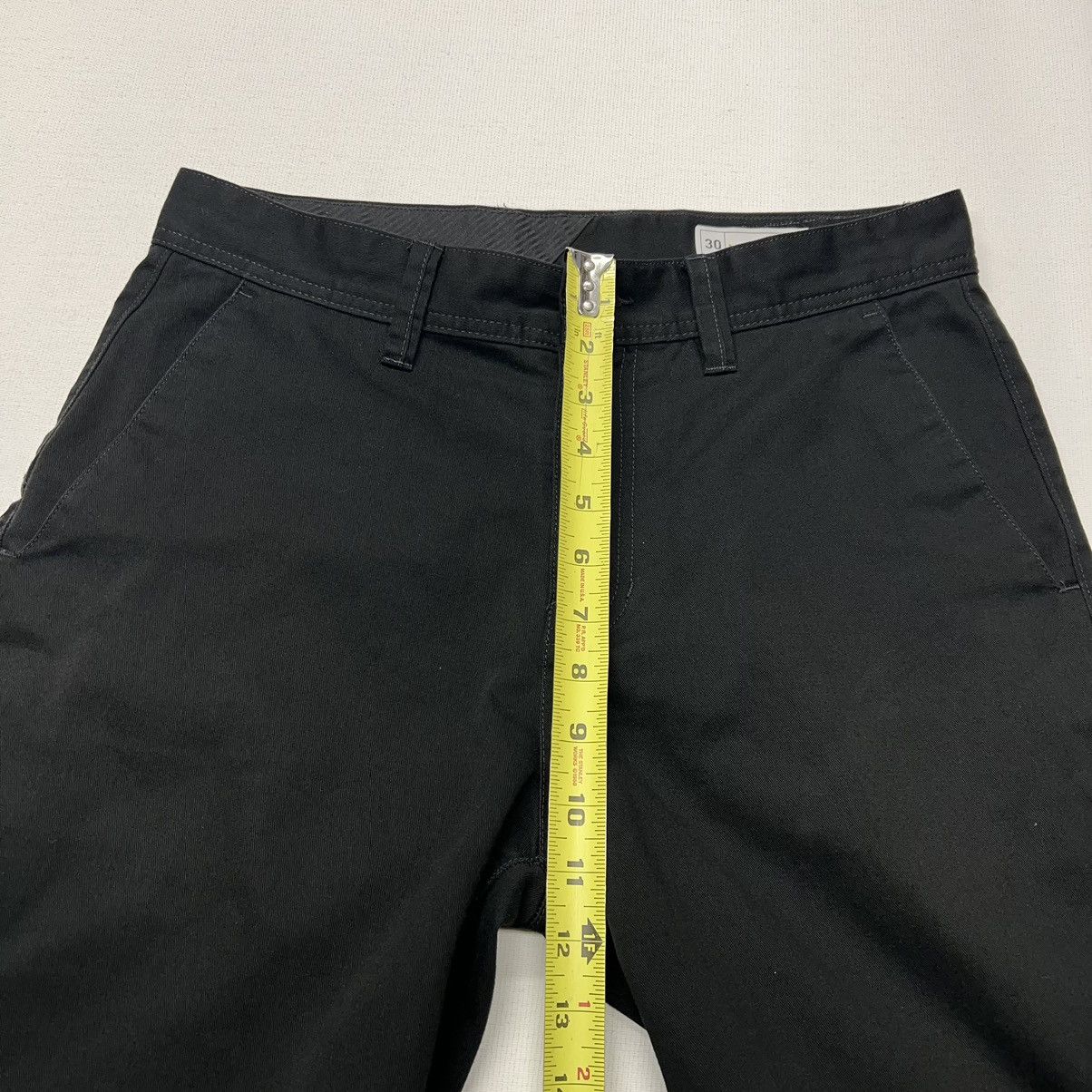 Volcom Volcom Chino Shorts Black Board Beach Casual Simple Skate Size US 30 / EU 46 - 16 Thumbnail