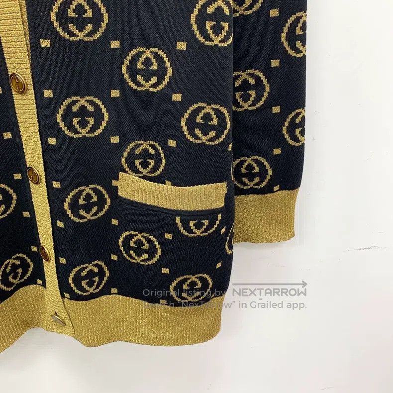 Gucci Gucci Black logo jacquard full-print wool V-neck single-br Size XS / US 0-2 / IT 36-38 - 4 Thumbnail