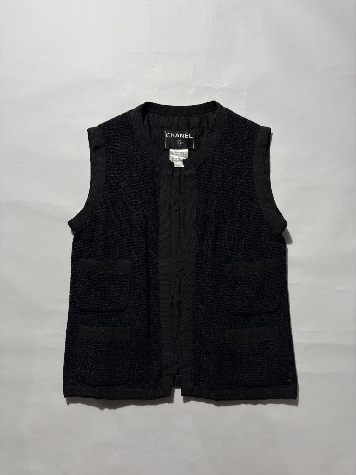 Chanel CHANEL TEXTURED KNIT VEST Size XS / US 0-2 / IT 36-38 - 1 Thumbnail