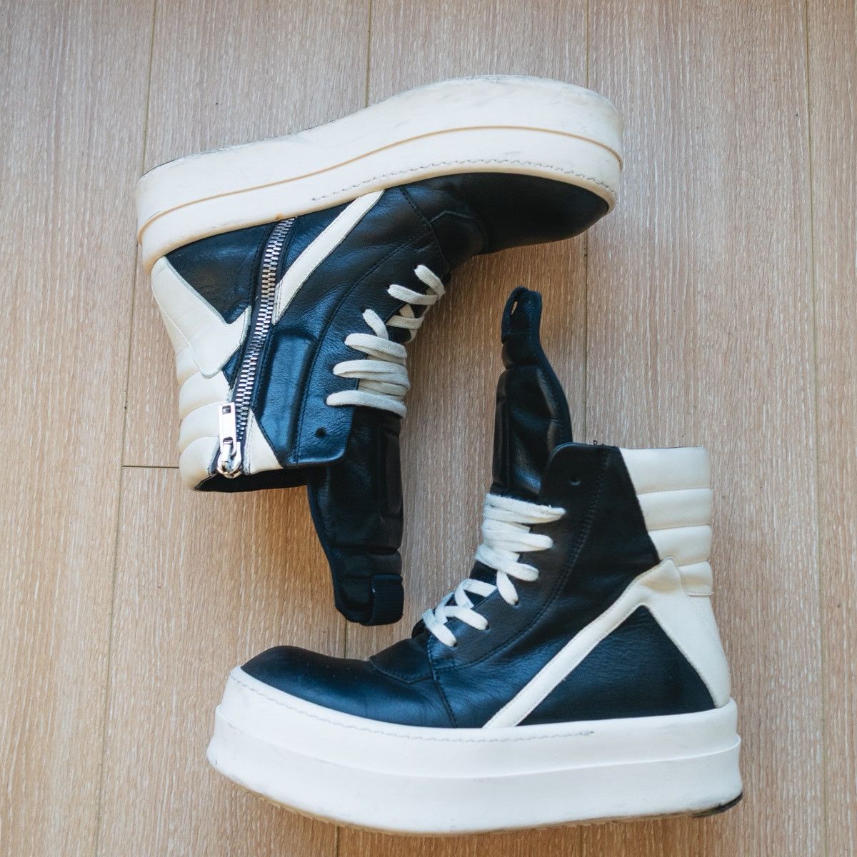 RICK OWENS(リックオウエンス) 「MEGA BUMPER GEOBASKET」メガバンパー