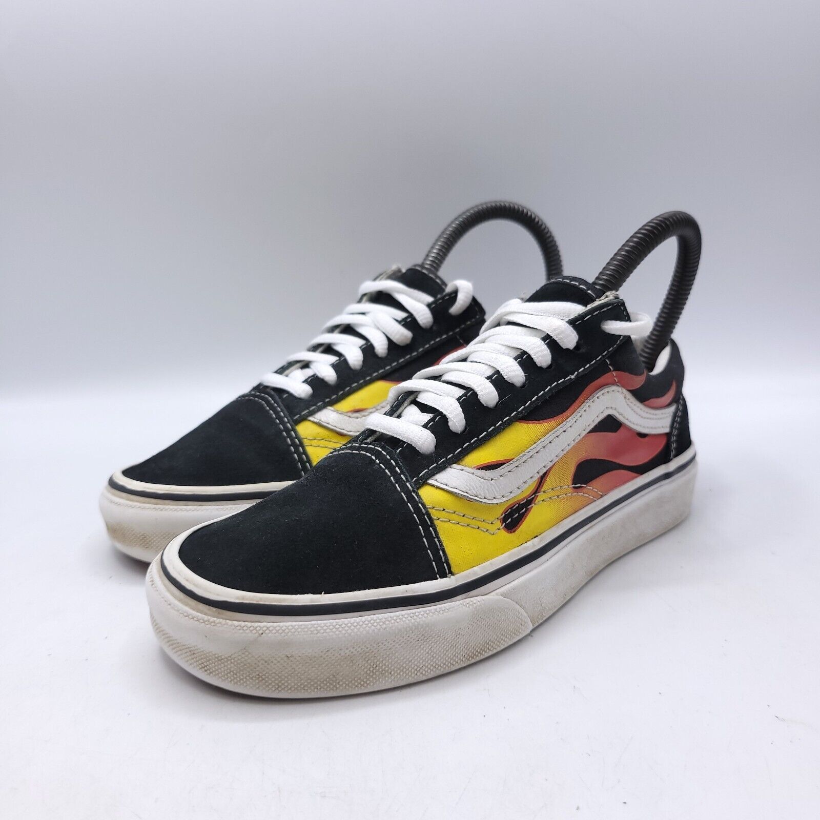 Vans Vans Off the Wall Old Skool Shoe Womens Size 5 500714 Size US 5 / IT 35 - 1 Thumbnail