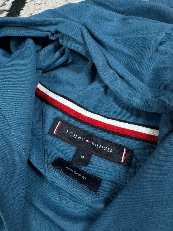 Tommy Hilfiger Tommy Hilfiger blue longsleeve hoodie L Size US L / EU 52-54 / 3 - 5 Thumbnail