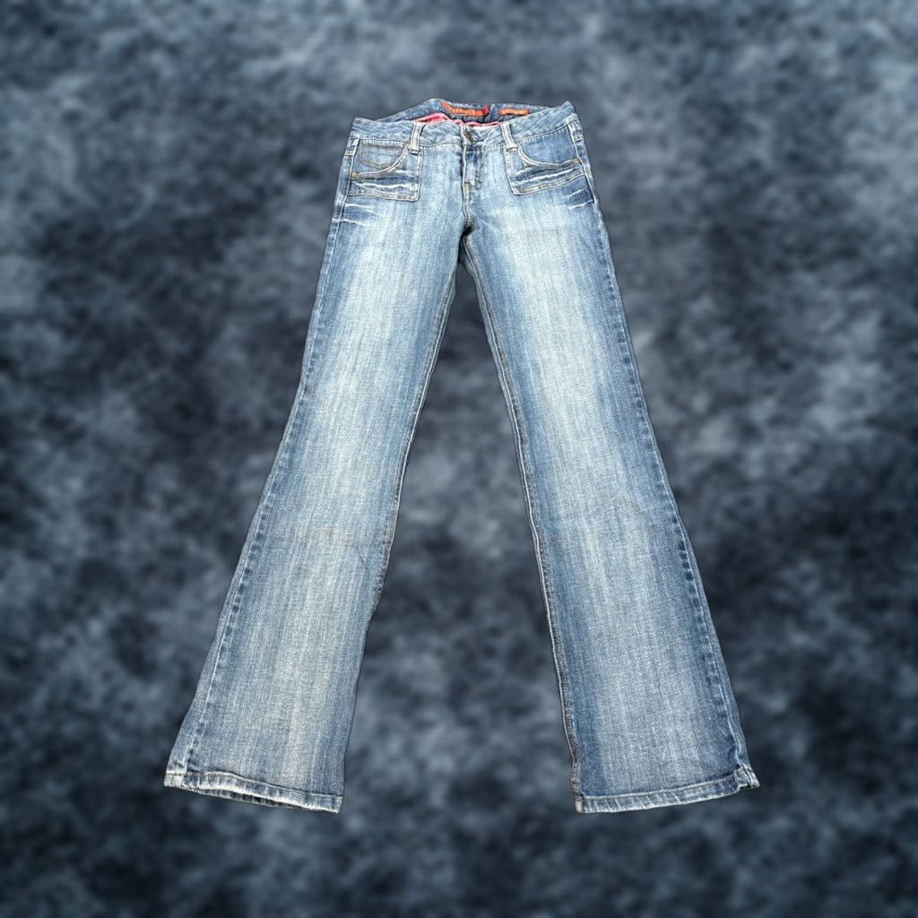 Vintage VINTAGE Mudd Jeans Women Bootcut 28x31 Light Wash Distressed 90s Mens Womens Girl? Size 28" / US 6 / IT 42 - 1 Thumbnail