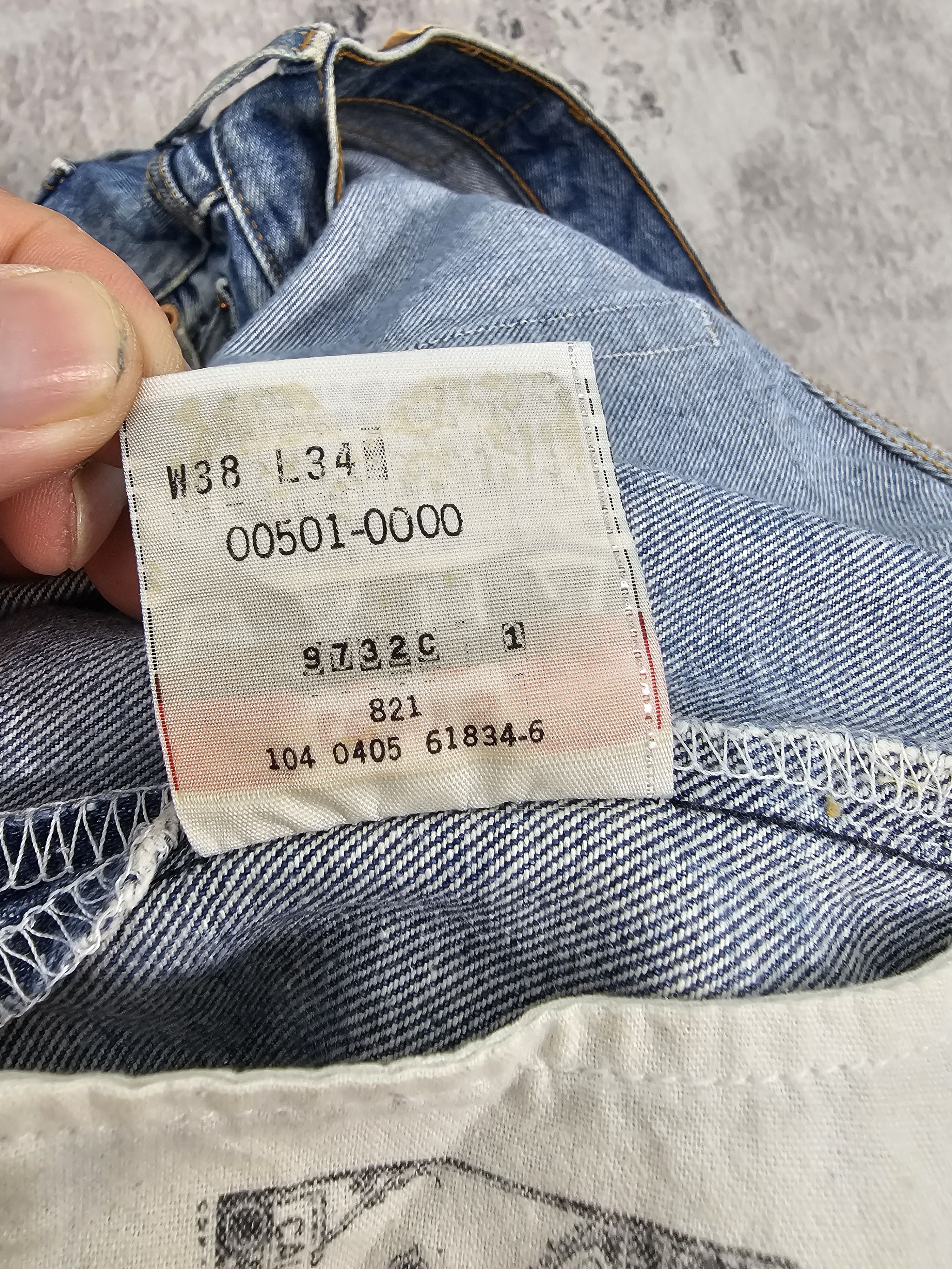 Levi's Vintage Clothing Vintage LEVIS 501 XX Stone Wash Blue Jeans L0455 Size 37X32 Size US 37 - 14 Thumbnail