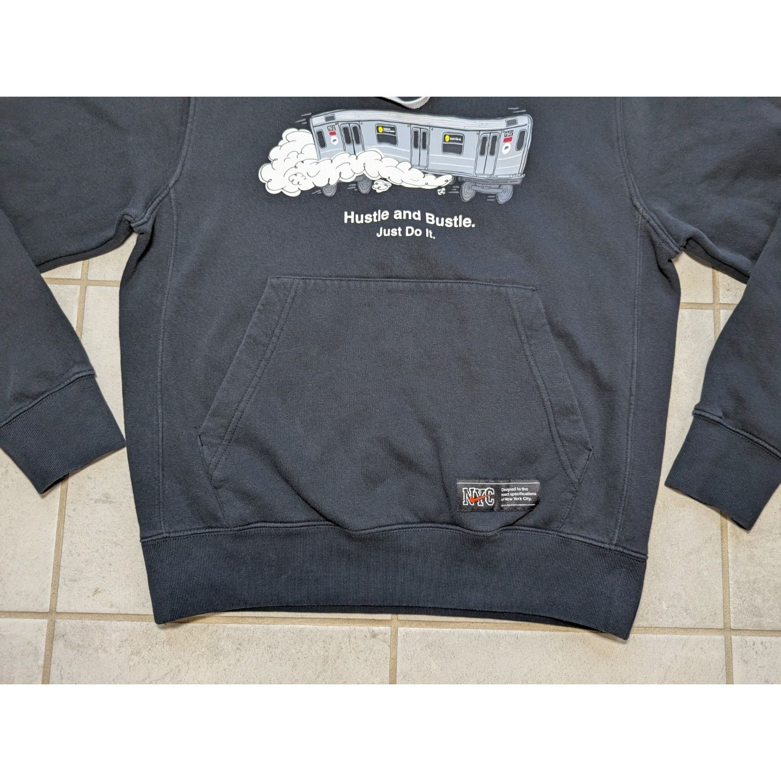 Nike Nike Small NYC Hustle And Bustle Subway Just Do It Hoodie Size US S / EU 44-46 / 1 - 2 Thumbnail