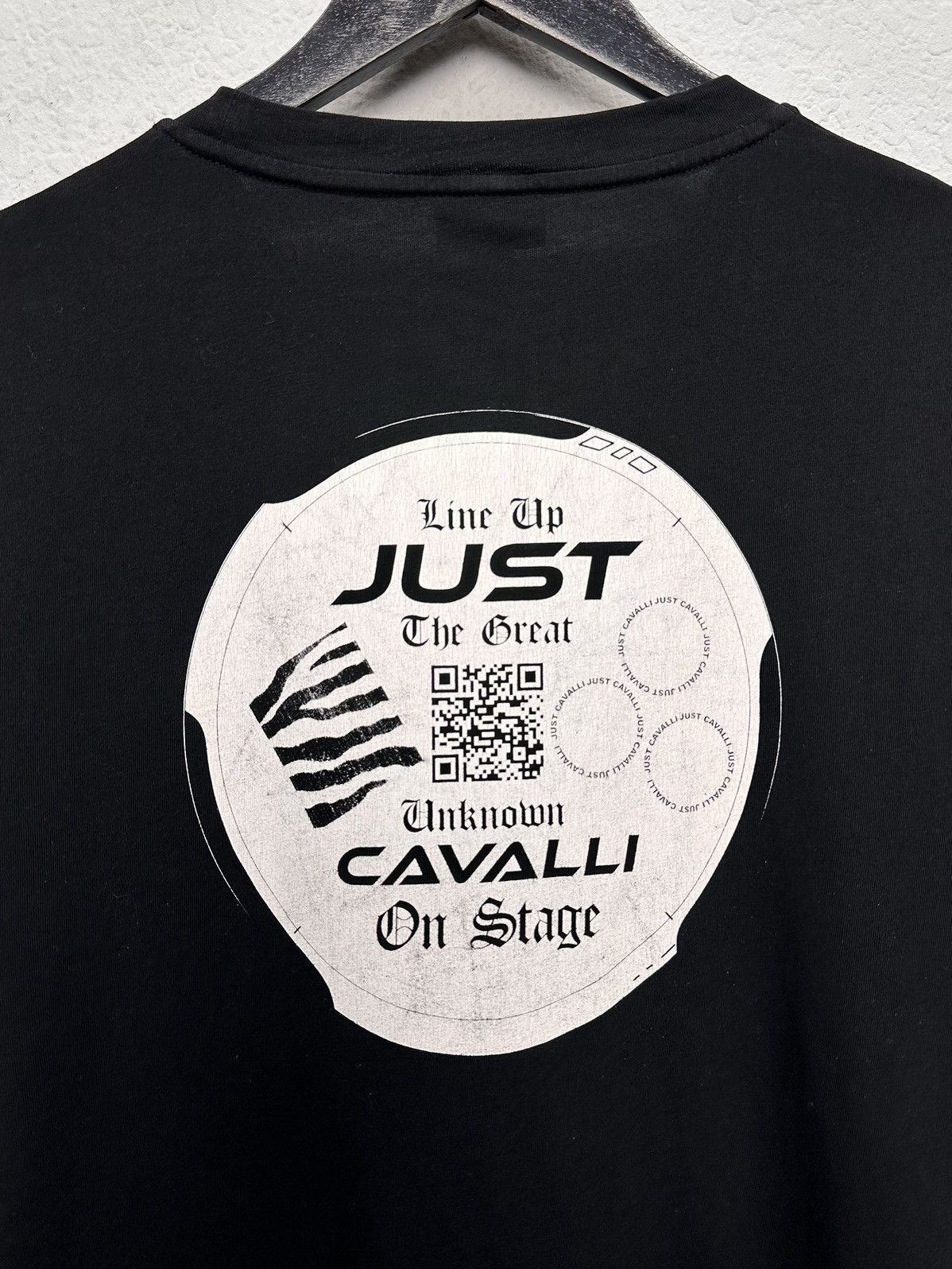 Just Cavalli Vintage Just Cavalli Black T-shirt Logo Print Luxury LV VTG Size US S / EU 44-46 / 1 - 11 Thumbnail