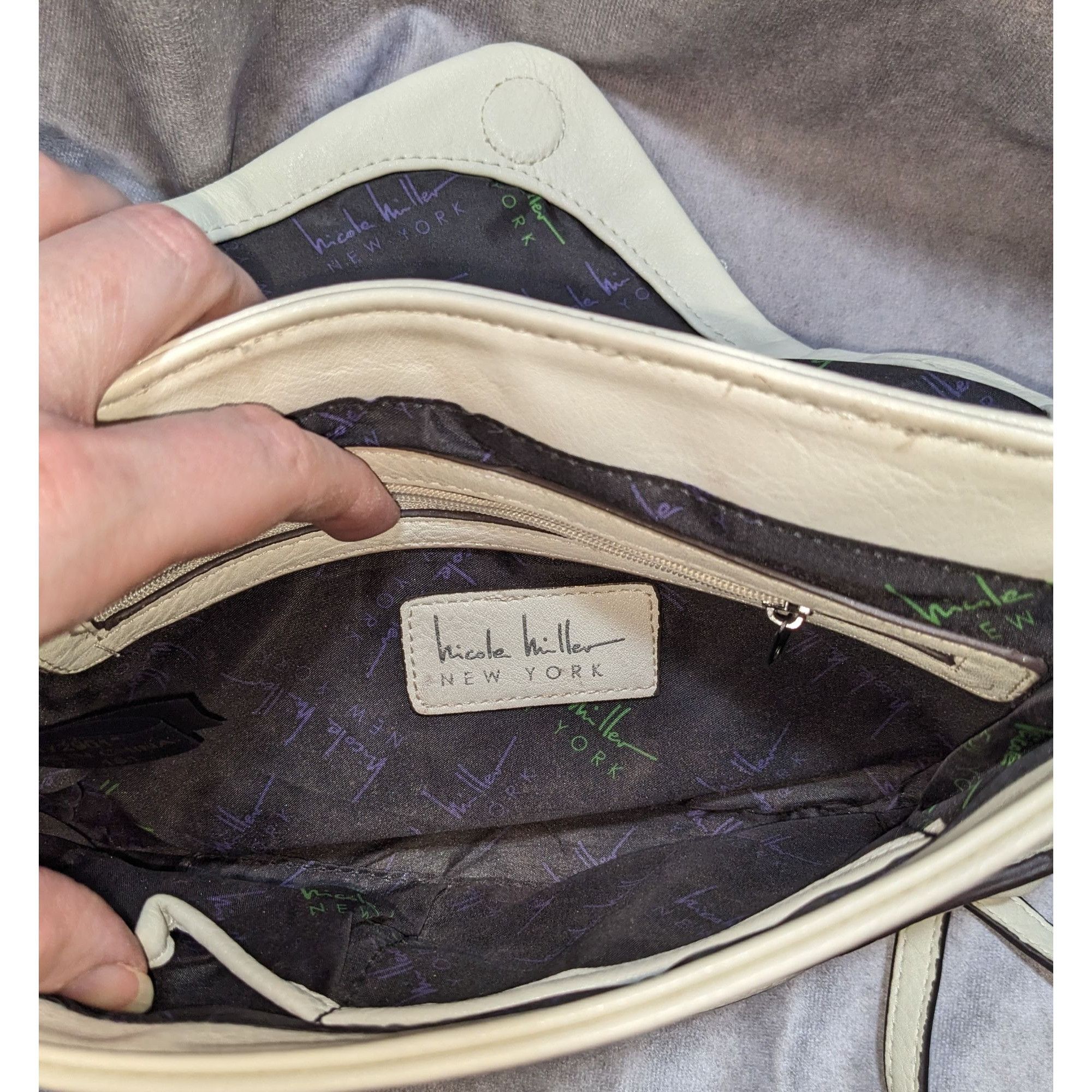 Nicole Miller Nicole Miller New York Cream Faux Leather Crossbody Bag With Size ONE SIZE - 3 Thumbnail