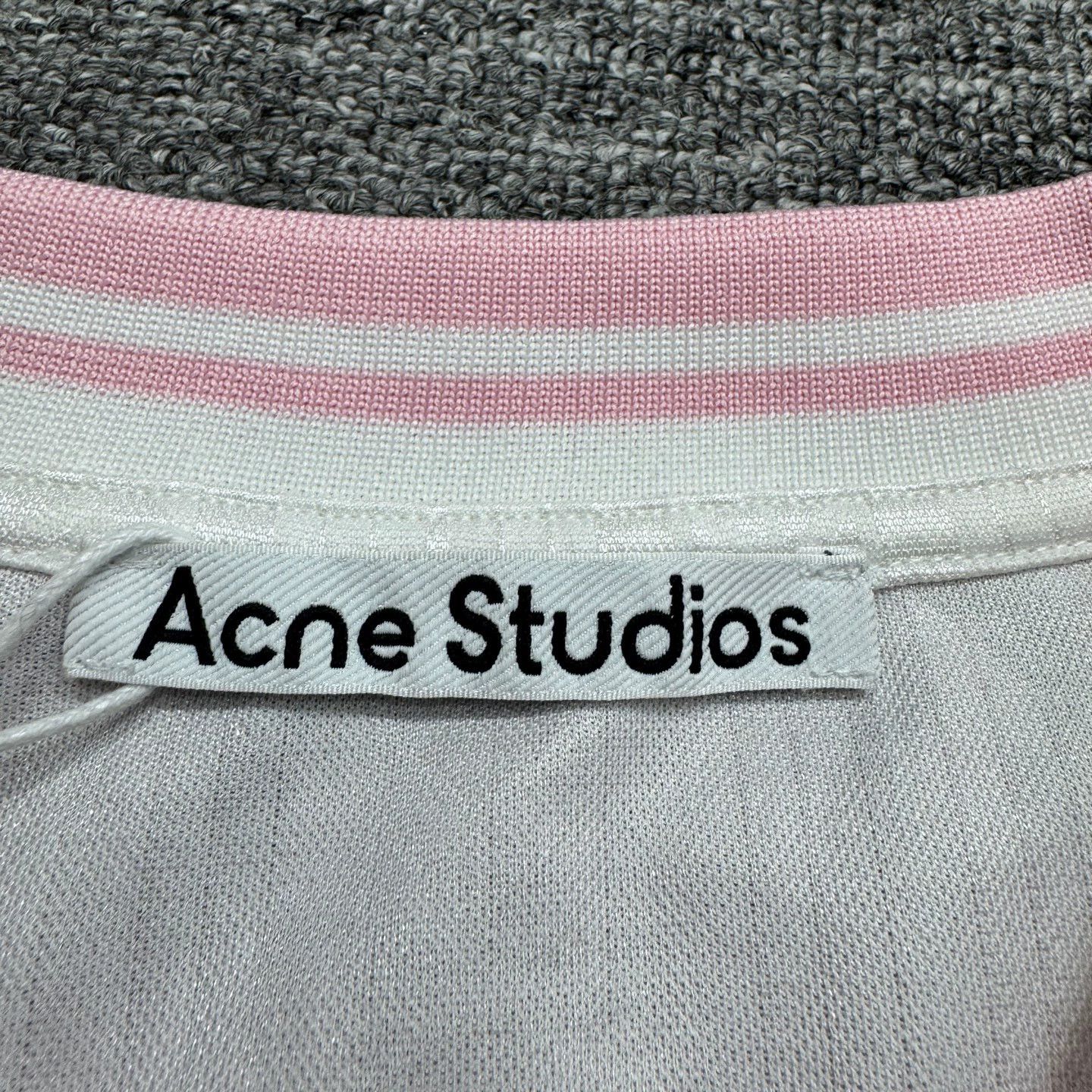 Acne Studios Acne Studios Pink-White Stripe Football LS S Size US S / EU 44-46 / 1 - 2 Thumbnail
