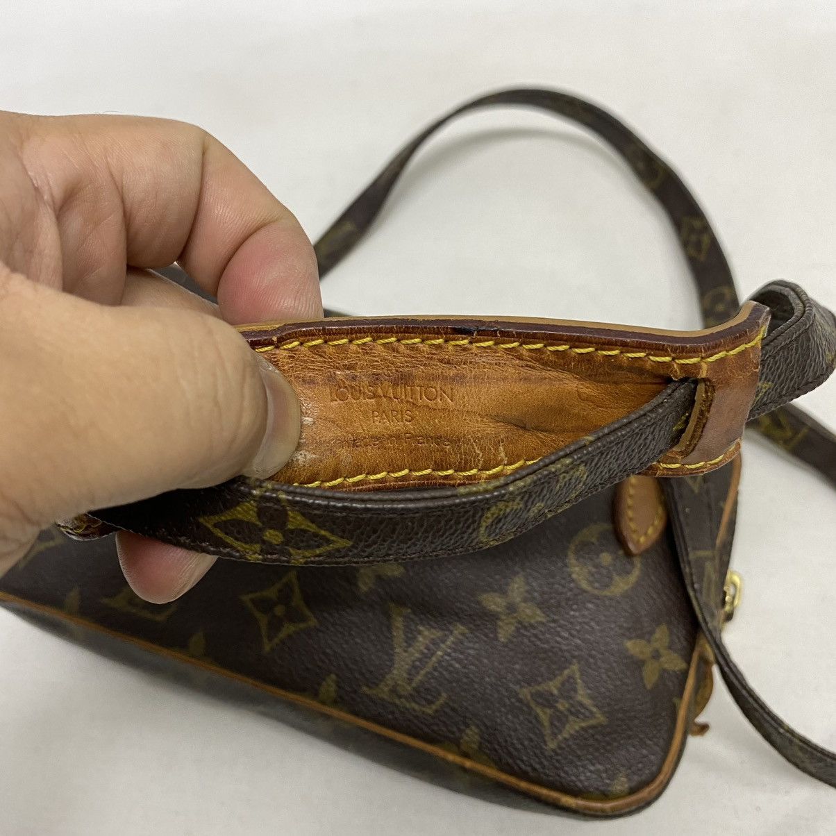 Louis Vuitton ‼️LASTDROP‼️ LOUIS VUITTON MARLYN BANDOULIERE CROSSBODY BAG Size ONE SIZE - 8 Thumbnail