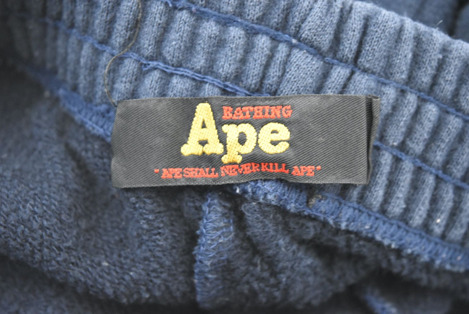 Bape × Vintage Easy Sweat Shorts 28025 - 793 72 Size US 27 - 7 Thumbnail