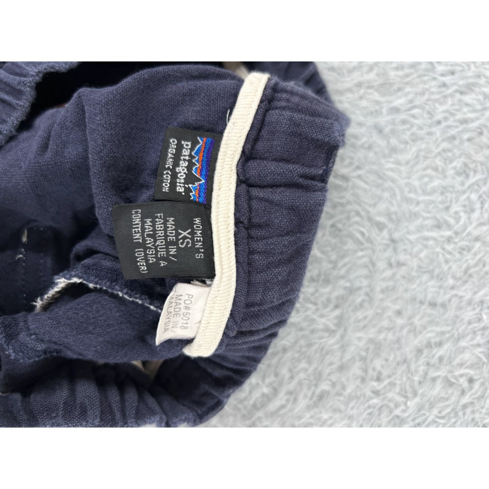 Patagonia Patagonia Shorts Women XS Blue Elastic Woven Organic Cotton Sweat, Activewear Casual Travel, Pockets, Logo, 90s? (No, vintage No) Size 26" / US 2 / IT 38 - 7 Thumbnail