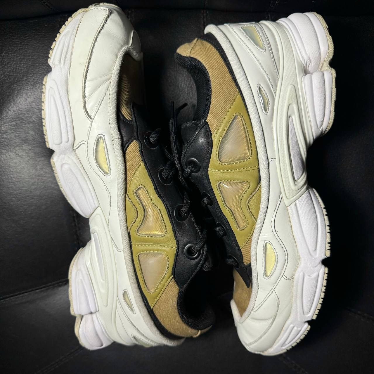 Adidas × Raf Simons 11us Adidas Raf Simons Ozweego Khaki Size US 11 / EU 44 - 4 Thumbnail