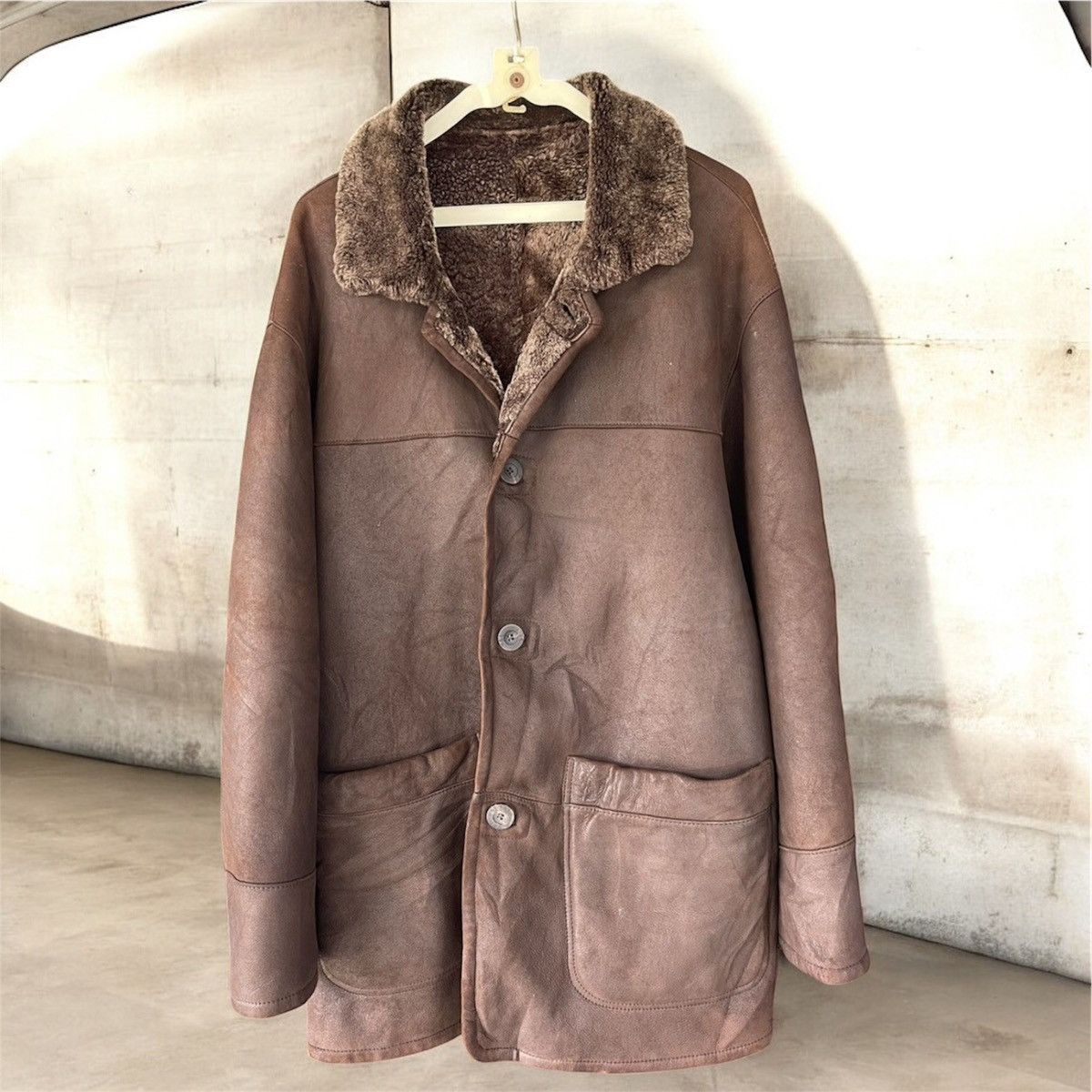 Saint Laurent Paris Yves Saint Laurent Sheepskin Sherling jacket Size US M / EU 48-50 / 2 - 1 Thumbnail