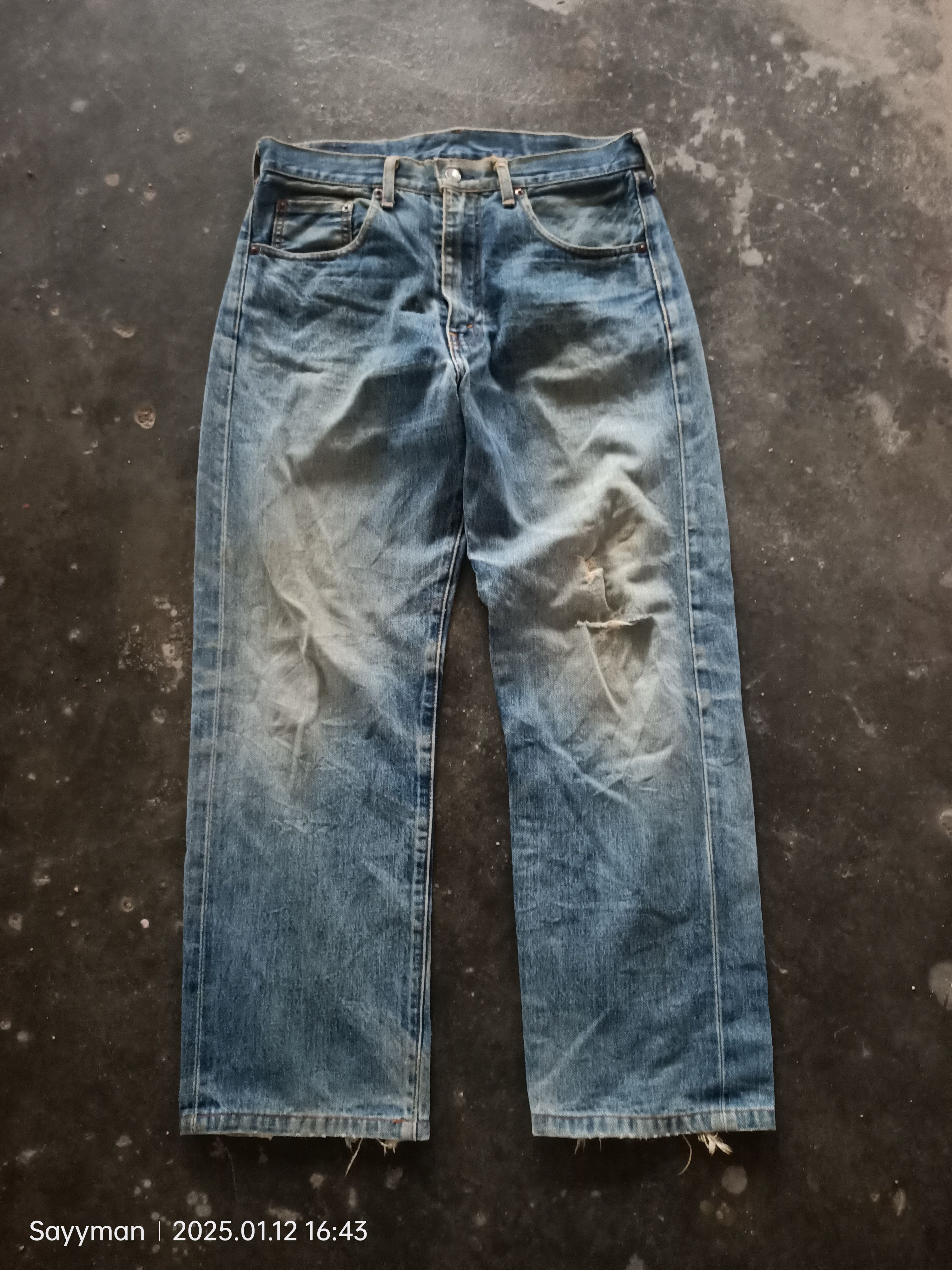Levi's × Levi's Vintage Clothing Levis 502 Big E Selvedge Button J22 Denim Jeans Size US 32 / EU 48 - 1 Thumbnail