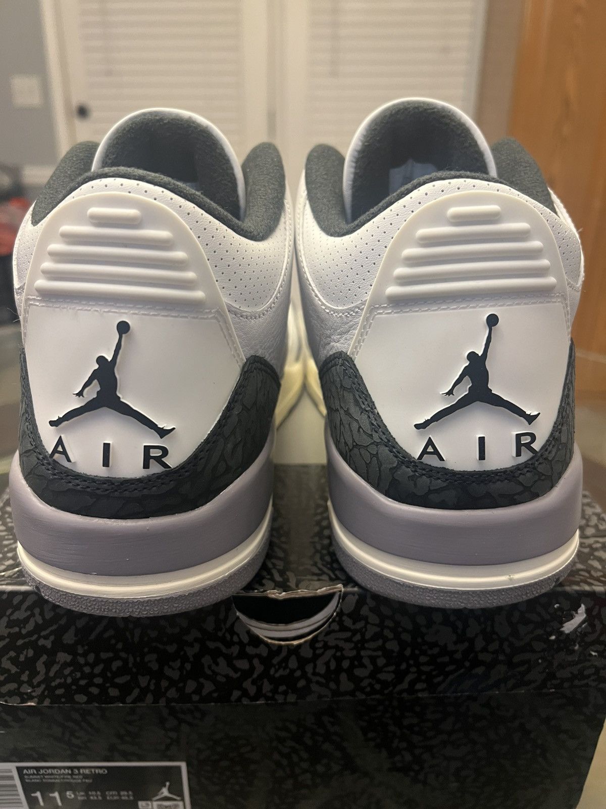 Jordan Brand Jordan 3 Retro “Cement Grey” 2024 Size US 11.5 / EU 44-45 - 6 Thumbnail