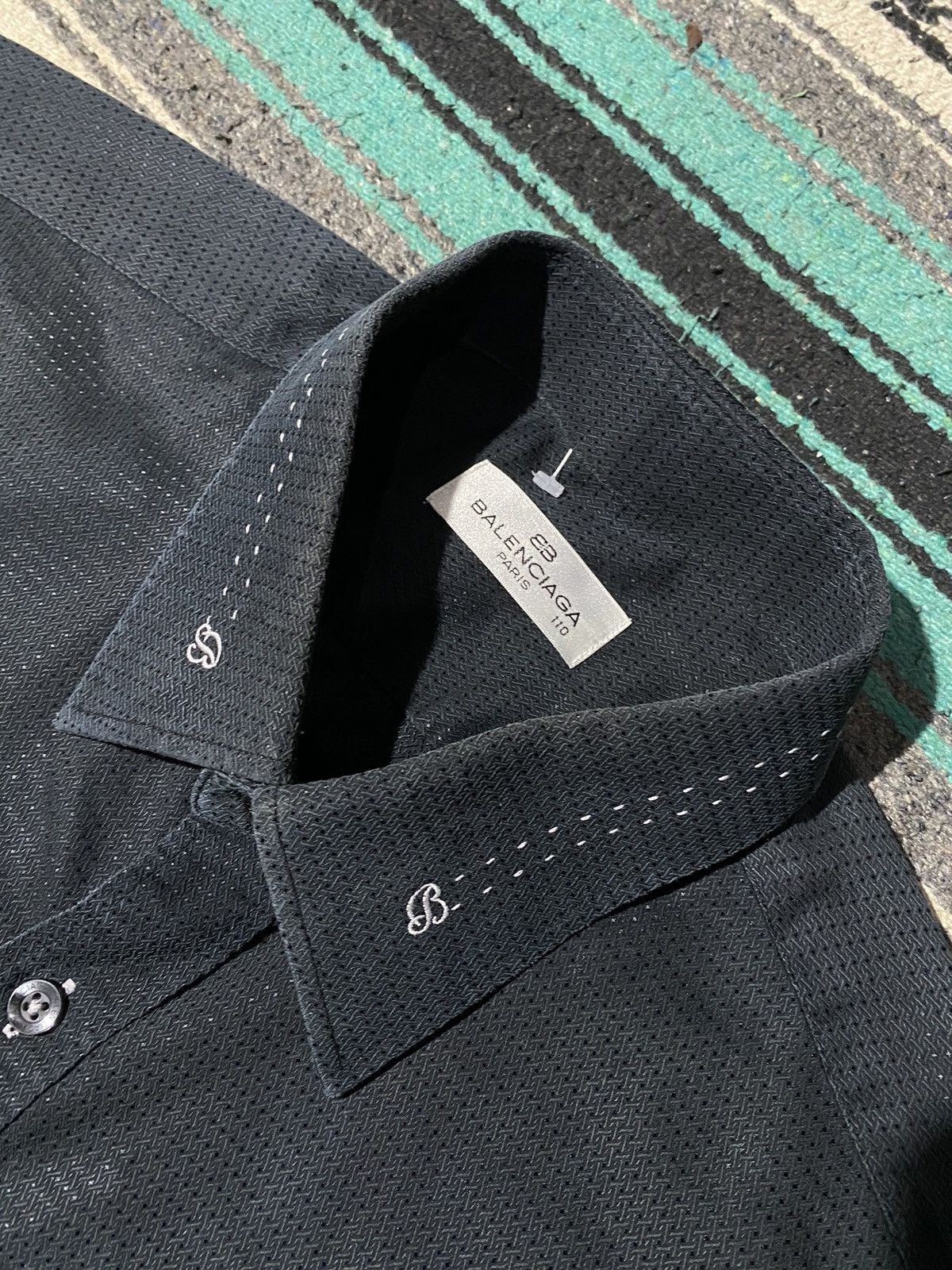 Balenciaga Balenciaga Pattern Button Up Shirt Size US XL / EU 56 / 4 - 2 Thumbnail