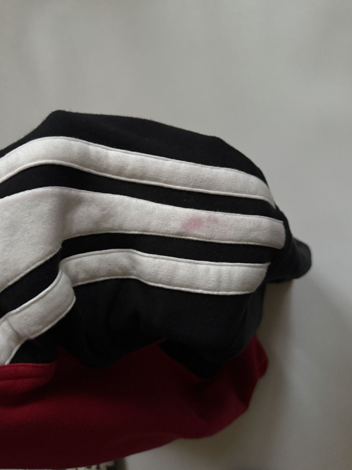 Adidas 90s Vintage Adidas Black/Red Sweatshirt Size US XL / EU 56 / 4 - 8 Thumbnail