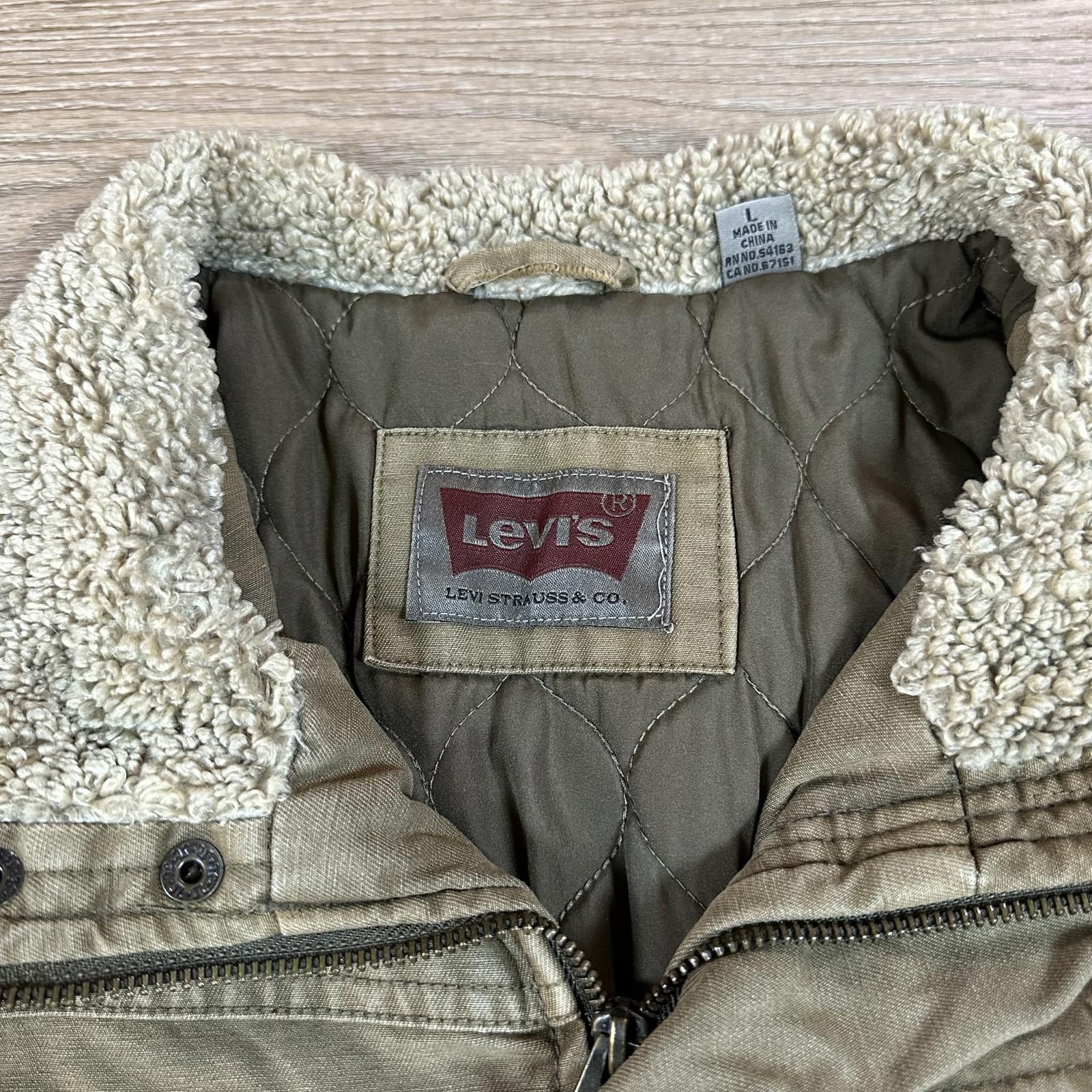 Levi's Levi's Men's Utility Jacket Size M Tan Sherpa Lined Size US M / EU 48-50 / 2 - 4 Thumbnail
