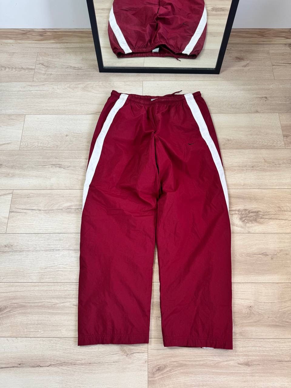 Nike Vintage Nike Track Pants Burgundy Marron White Side Stripe Size US 36 / EU 52 - 3 Thumbnail
