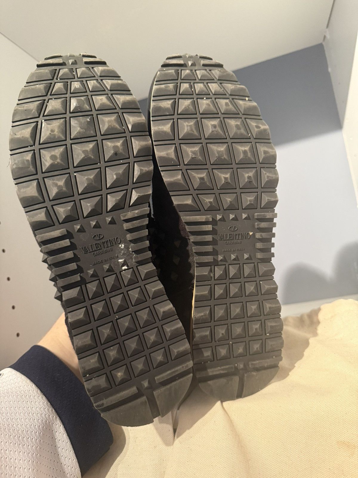 Valentino Valentino Garavani Rockstud Sneaker Black 43 (10) Size US 10 / EU 43 - 3 Thumbnail