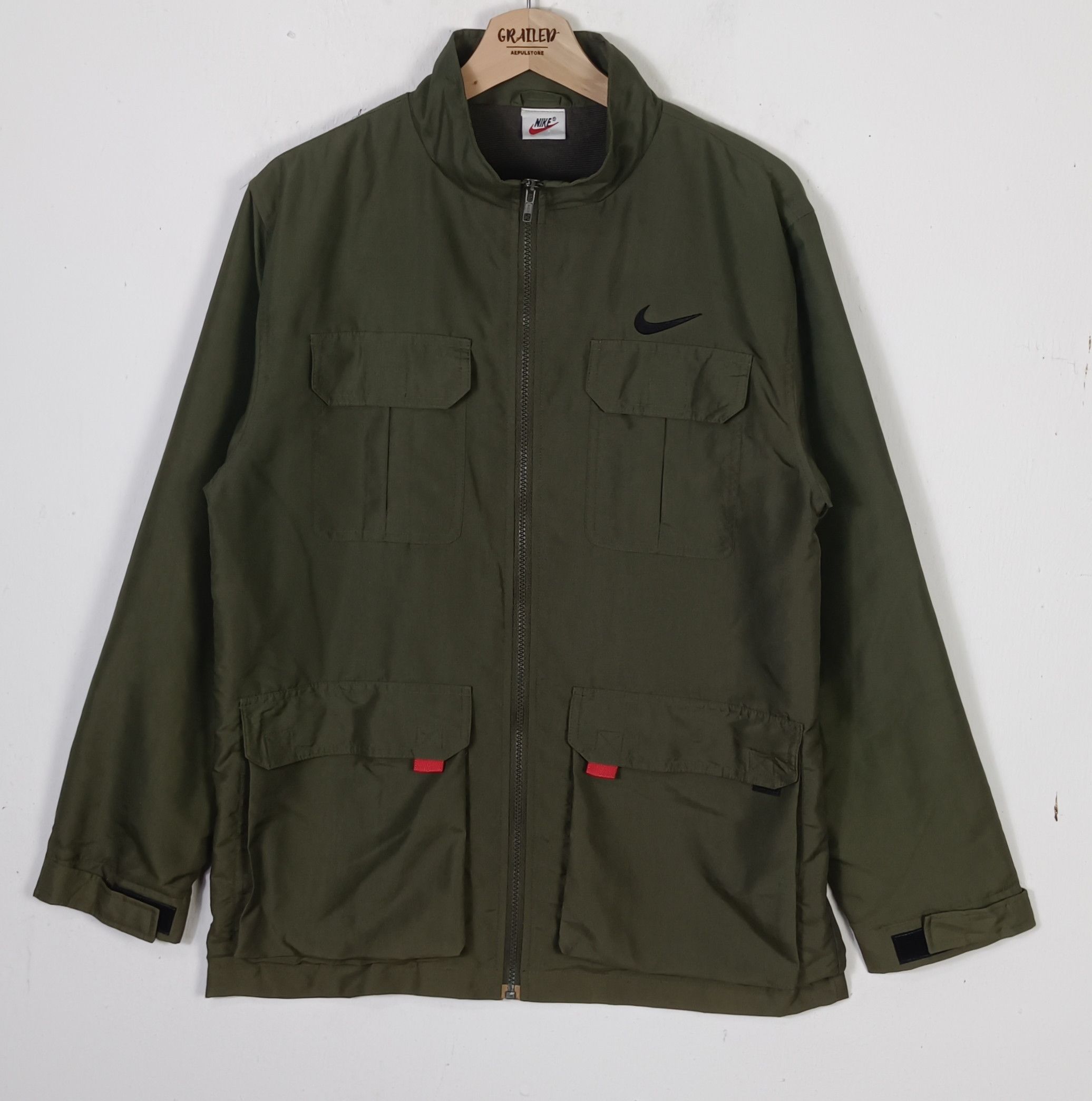 Nike Vintage Nike Tactical Pocket Small Swoosh Size US L / EU 52-54 / 3 - 1 Thumbnail