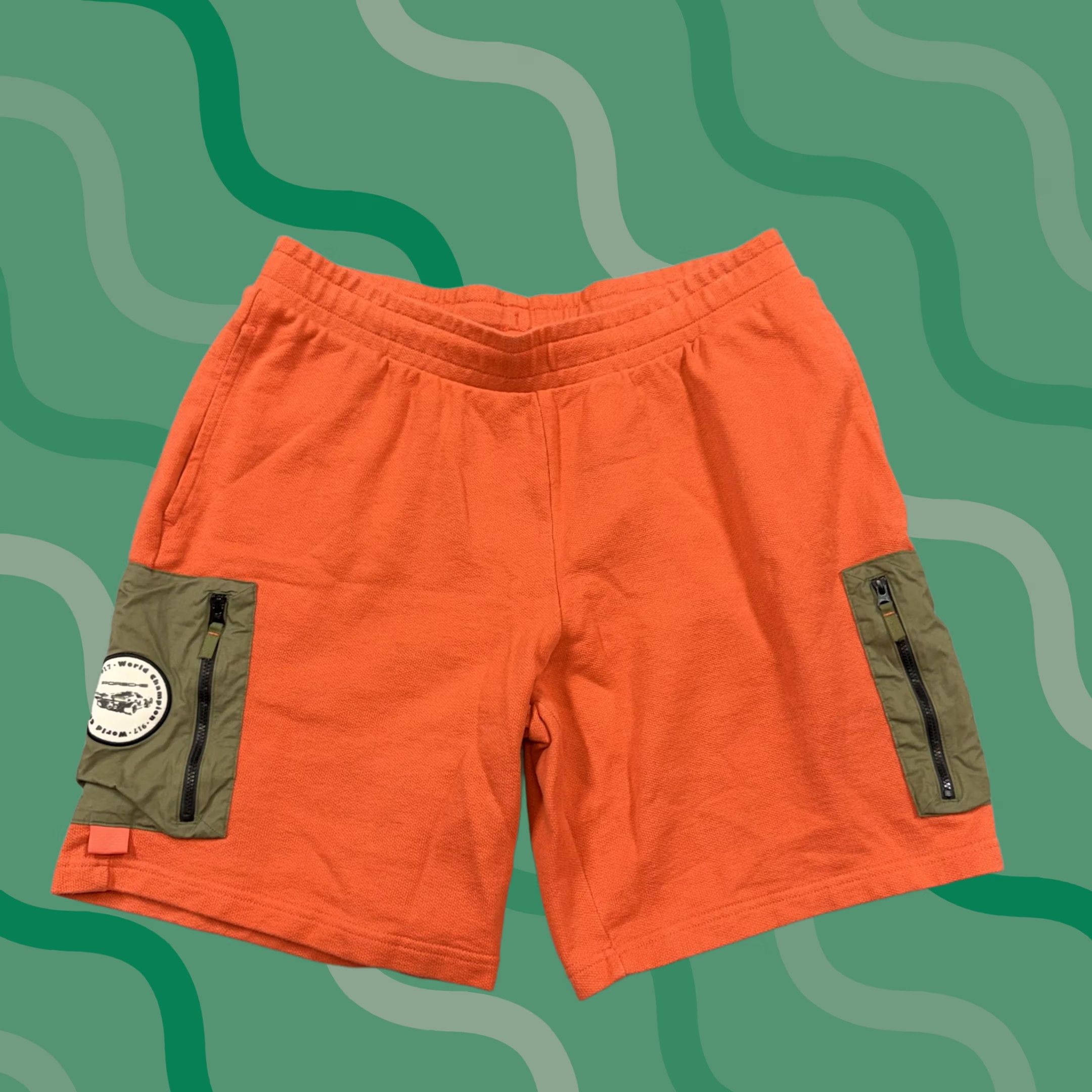 Puma Puma Shorts Mens XL Orange Sweat Cargo Porsche 917 Patch Elastic Waist Casual Size US 36 / EU 52 - 1 Thumbnail