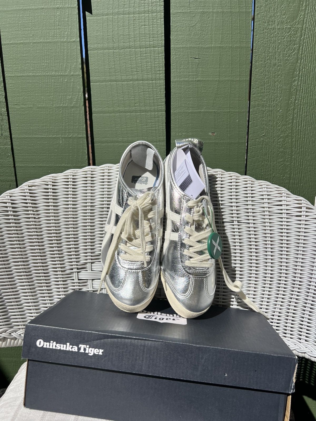 Onitsuka Tiger Onitsuka Tiger Mexico 66 Silver Off White Total 6.5 Size US 6.5 / IT 36.5 - 1 Thumbnail