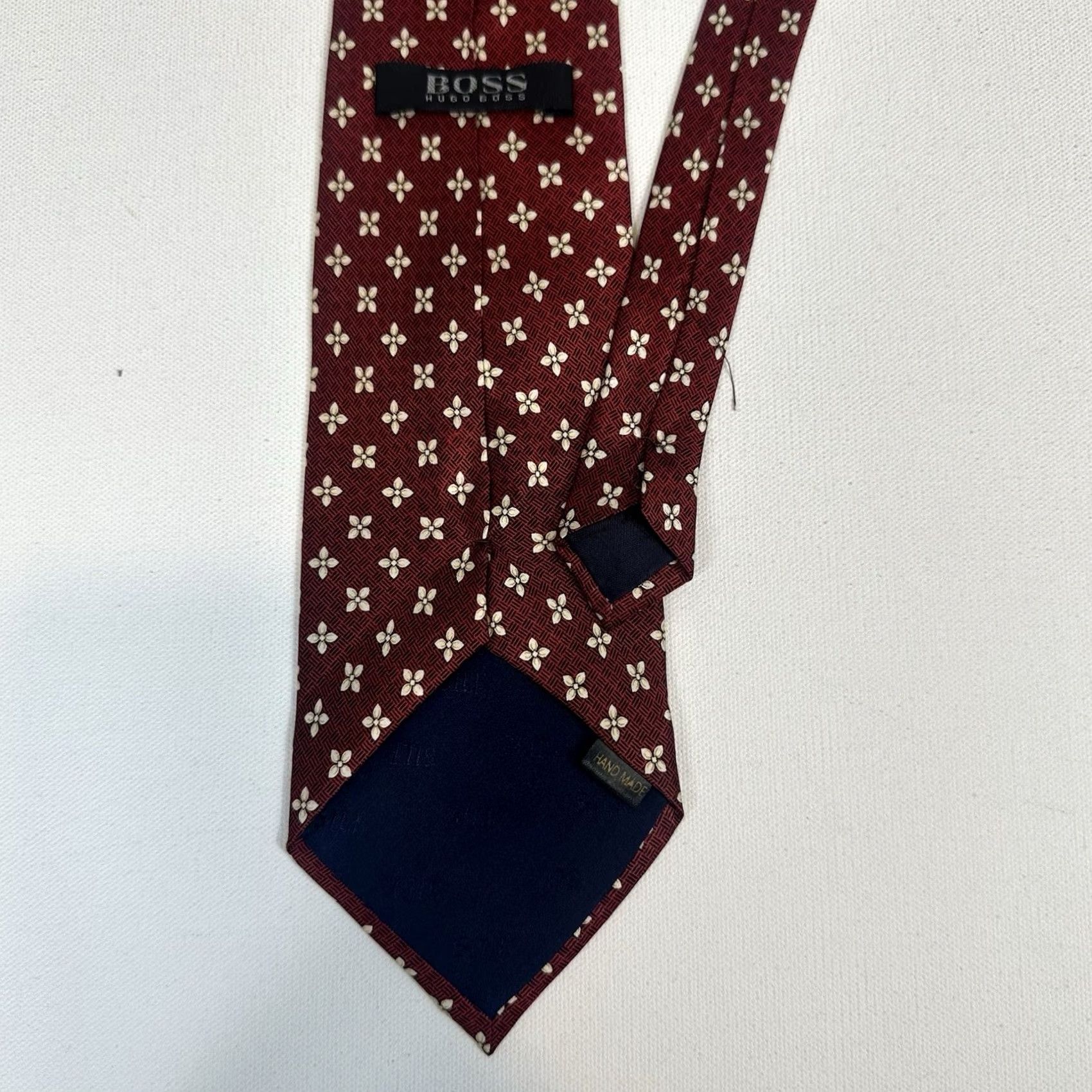 Hugo Boss HUGO BOSS Tie Silk Red Glossy Design 58x3.75” Men Designer Size ONE SIZE - 5 Thumbnail