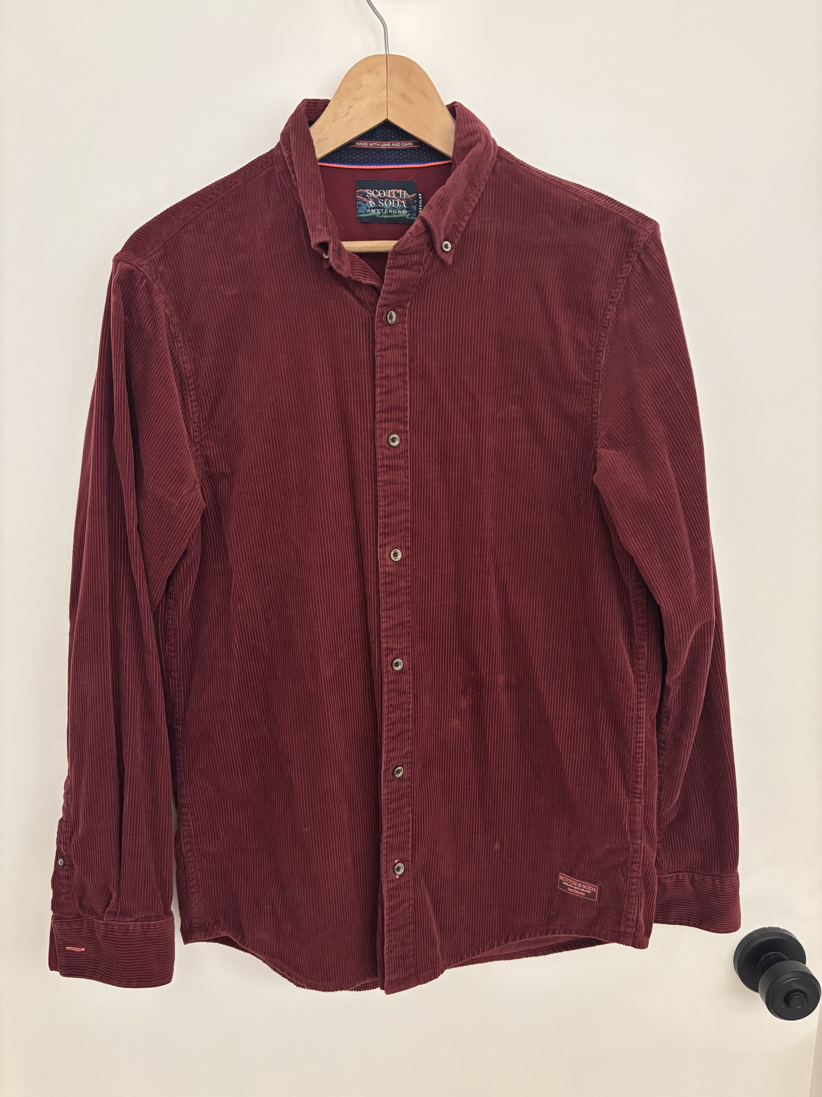 Scotch & Soda Scotch and Soda Burgandy Corduroy Shirt Size US S / EU 44-46 / 1 - 1 Thumbnail