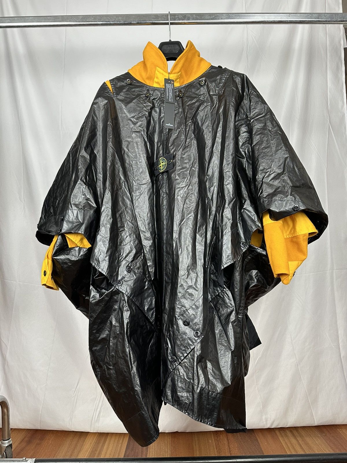 image of Stone Island 82/22 Microfelt With Ripstop Cover + Wool Nylon Cloth in Black/Yellow, Men's (Size 2XL