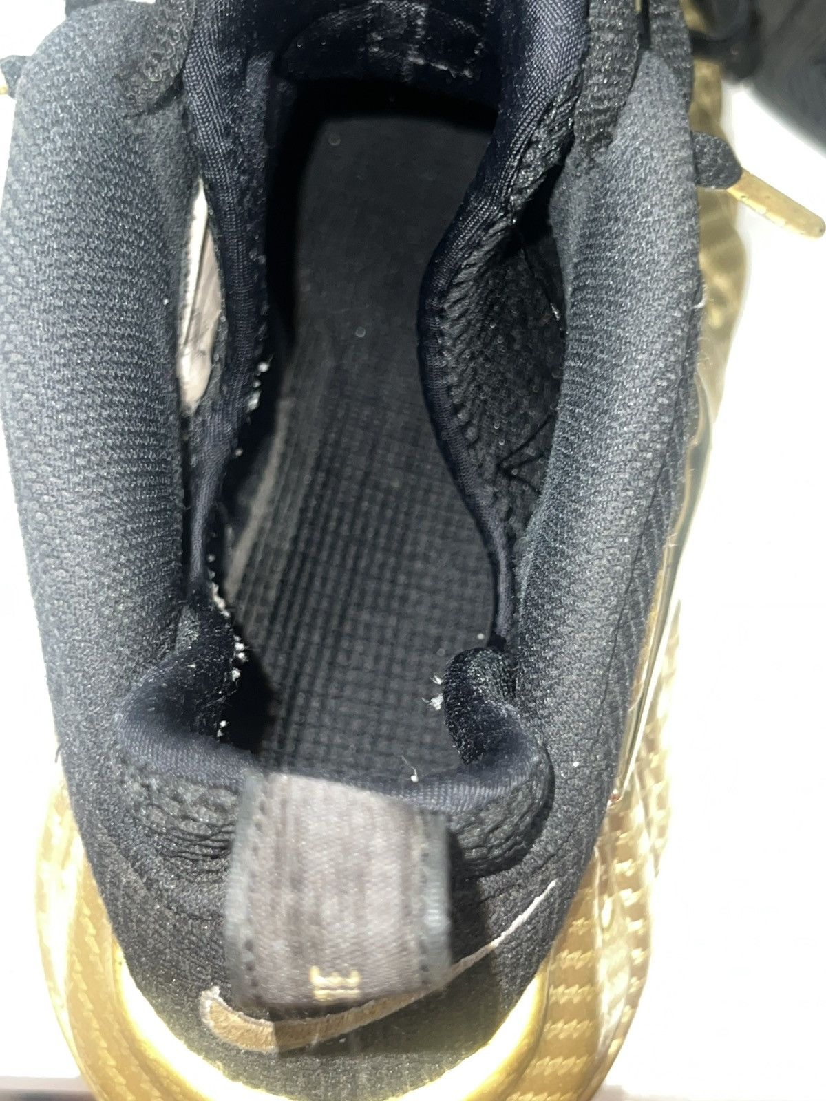 Nike Nike Air Foamposites Pro “Metallic Gold” Size US 11.5 / EU 44-45 - 5 Thumbnail