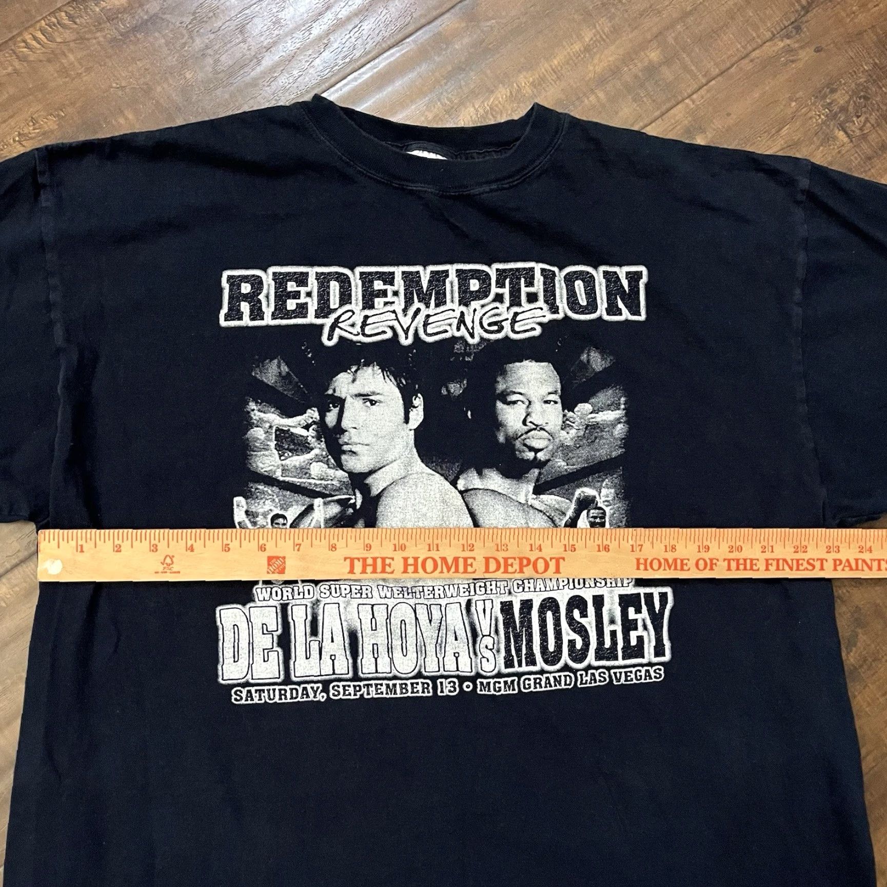 Vintage VINTAGE Oscar De La Hoya Vs Shane Mosley 2 Redemption T Shirt 2XL Black Boxing Fighting Mens T-Shirt Size US XXL / EU 58 / 5 - 5 Thumbnail