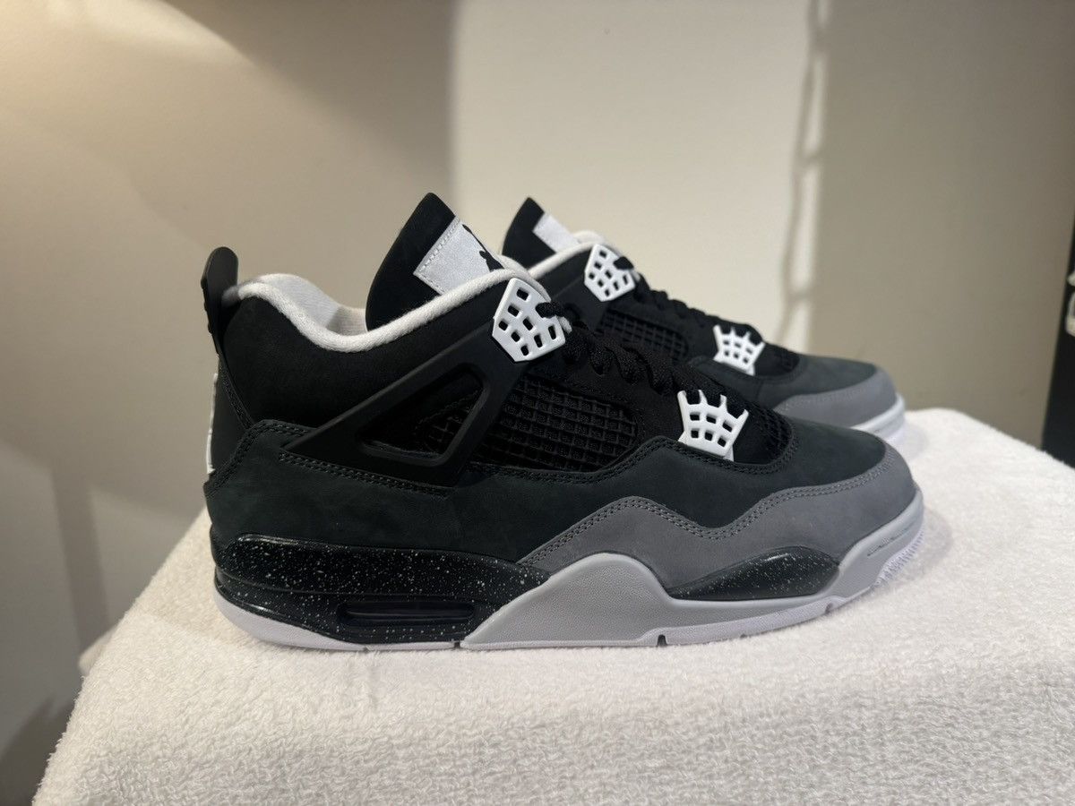 Nike Air Jordan 4 “Fear Pack” 2023 DS – Size 10.5 Size US 10.5 / EU 43-44 - 4 Thumbnail