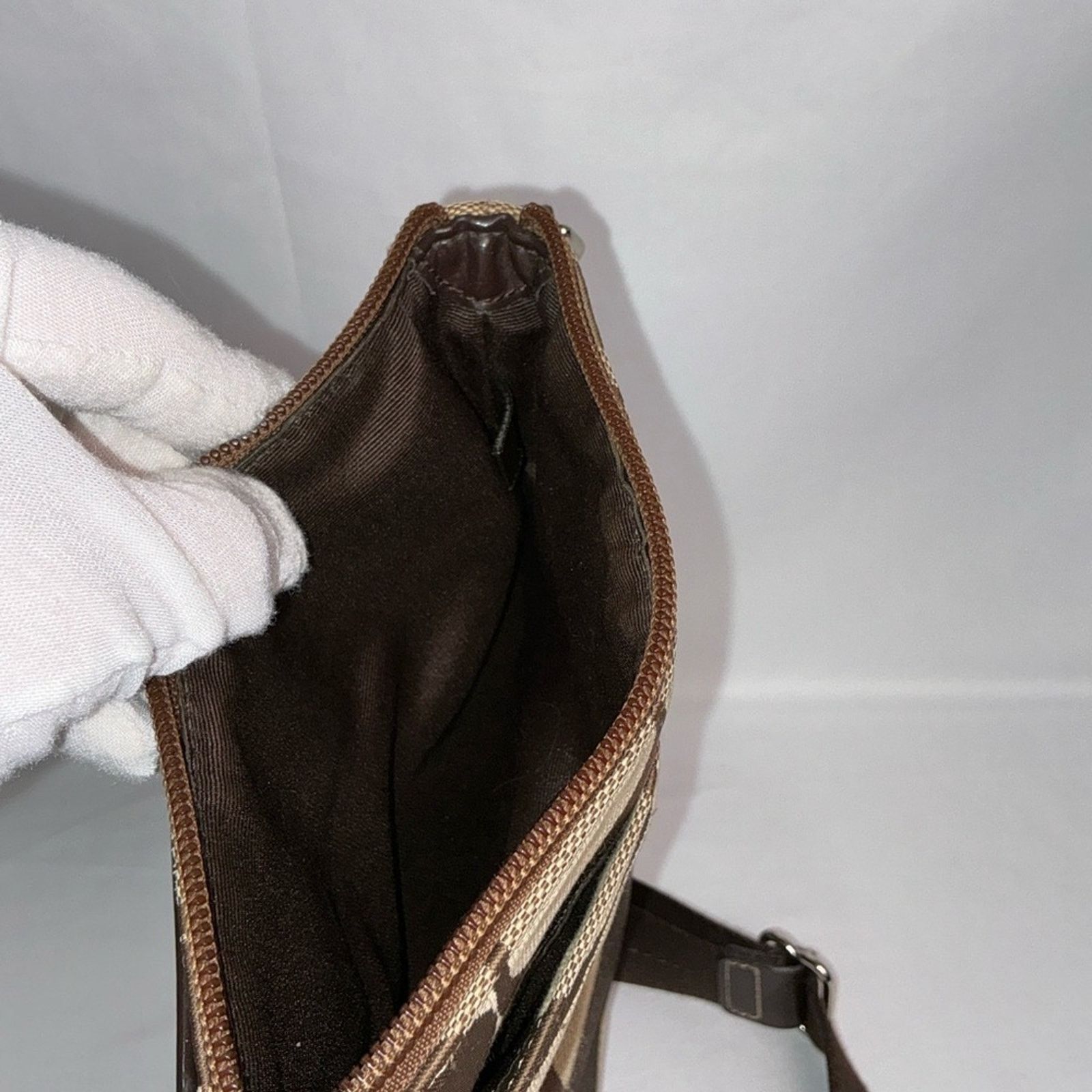 Coach Coach Signature Swingpack Crossbody Bag Brown Khaki Canvas Size ONE SIZE - 9 Thumbnail