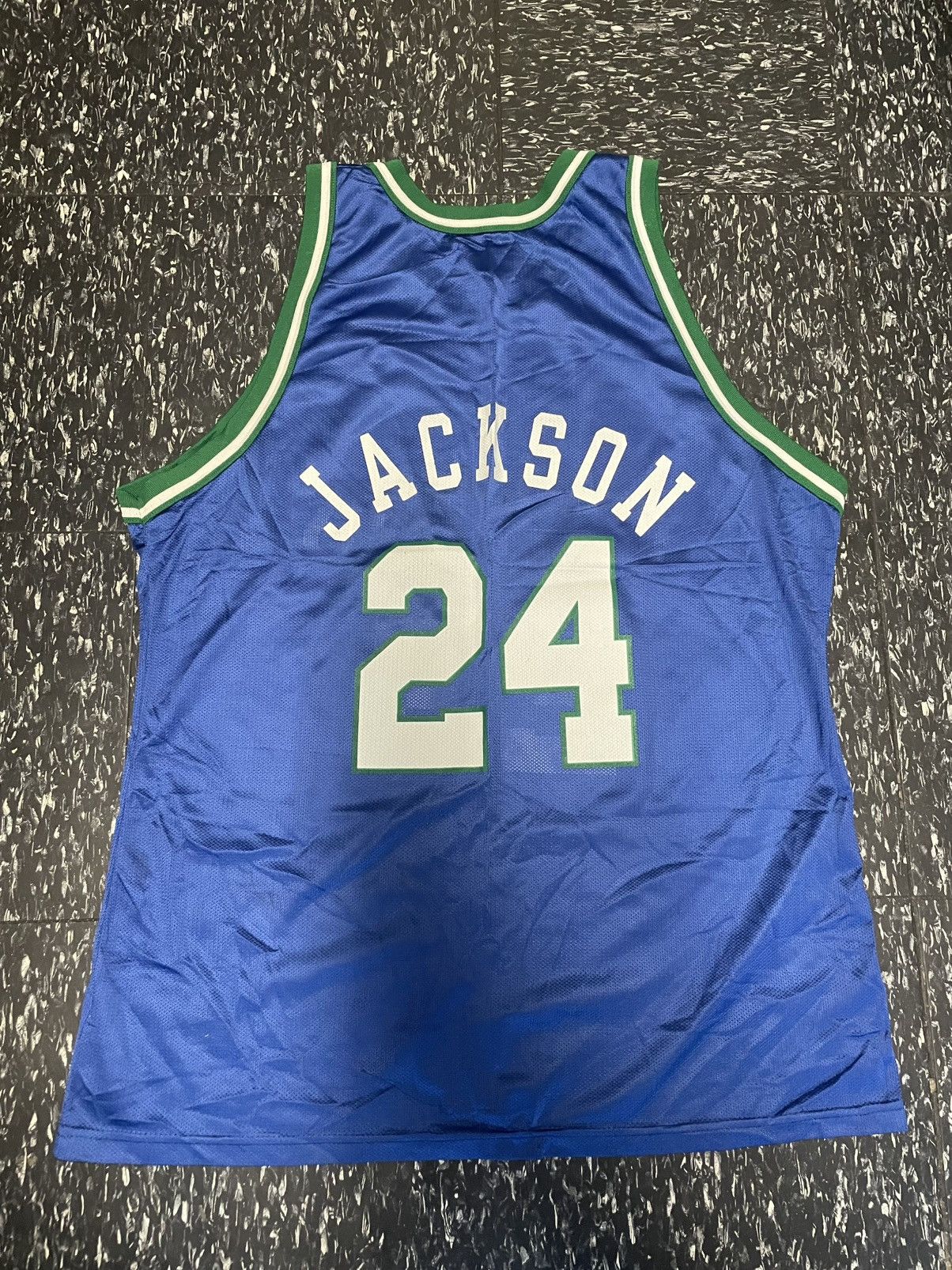 Champion × NBA × Vintage Vintage Jimmy Jackson Dallas Mavericks Champion Jersey Size US M / EU 48-50 / 2 - 2 Thumbnail