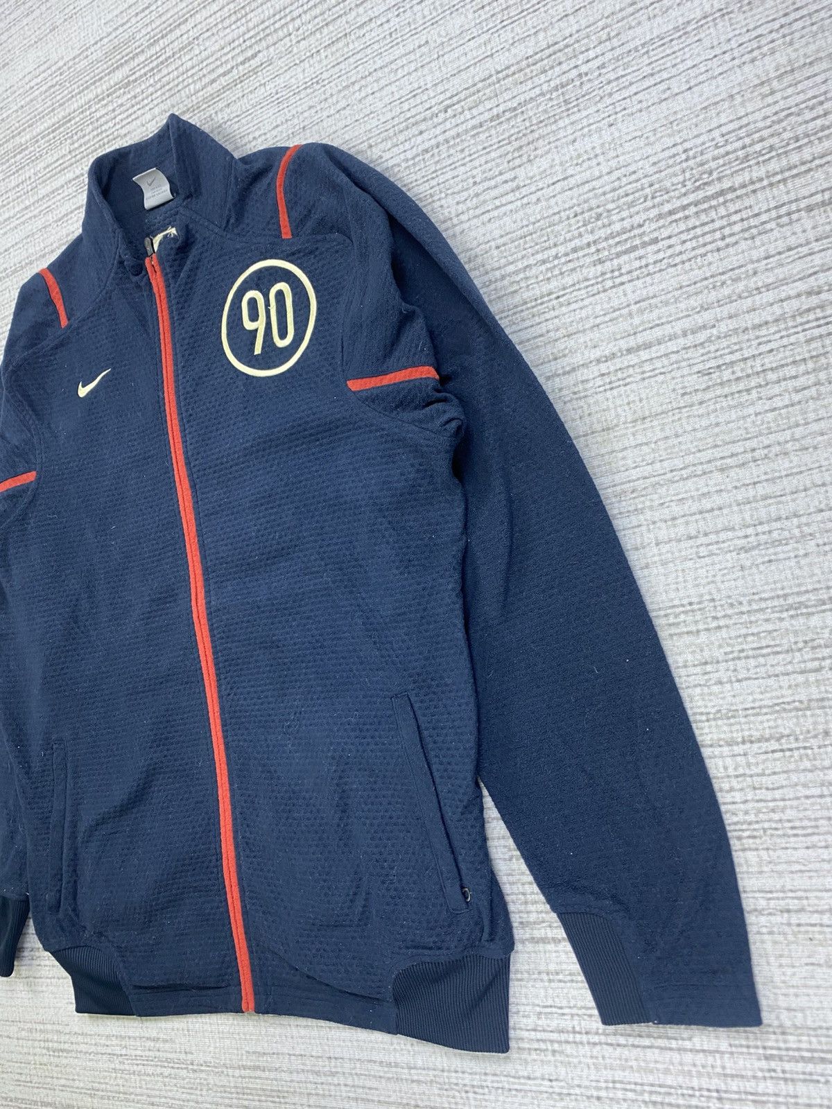 Japanese Brand × Nike × Vintage Vintage Nike 90 Sphere Thermal Embroidery Logo Zipper Jacket Size US M / EU 48-50 / 2 - 4 Thumbnail