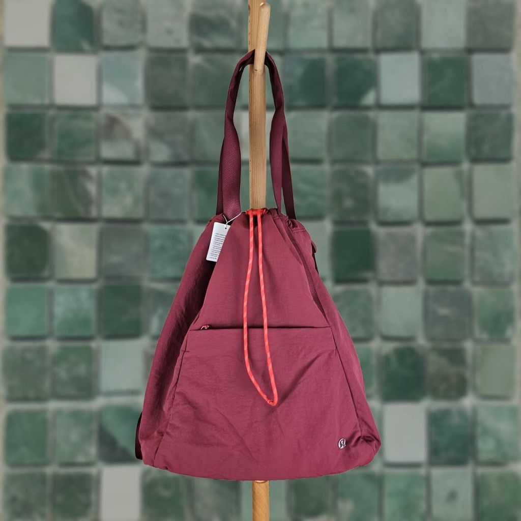 Lululemon LULULEMON Burgundy Back Pack Cross Bag CROSS Size ONE SIZE - 1 Thumbnail