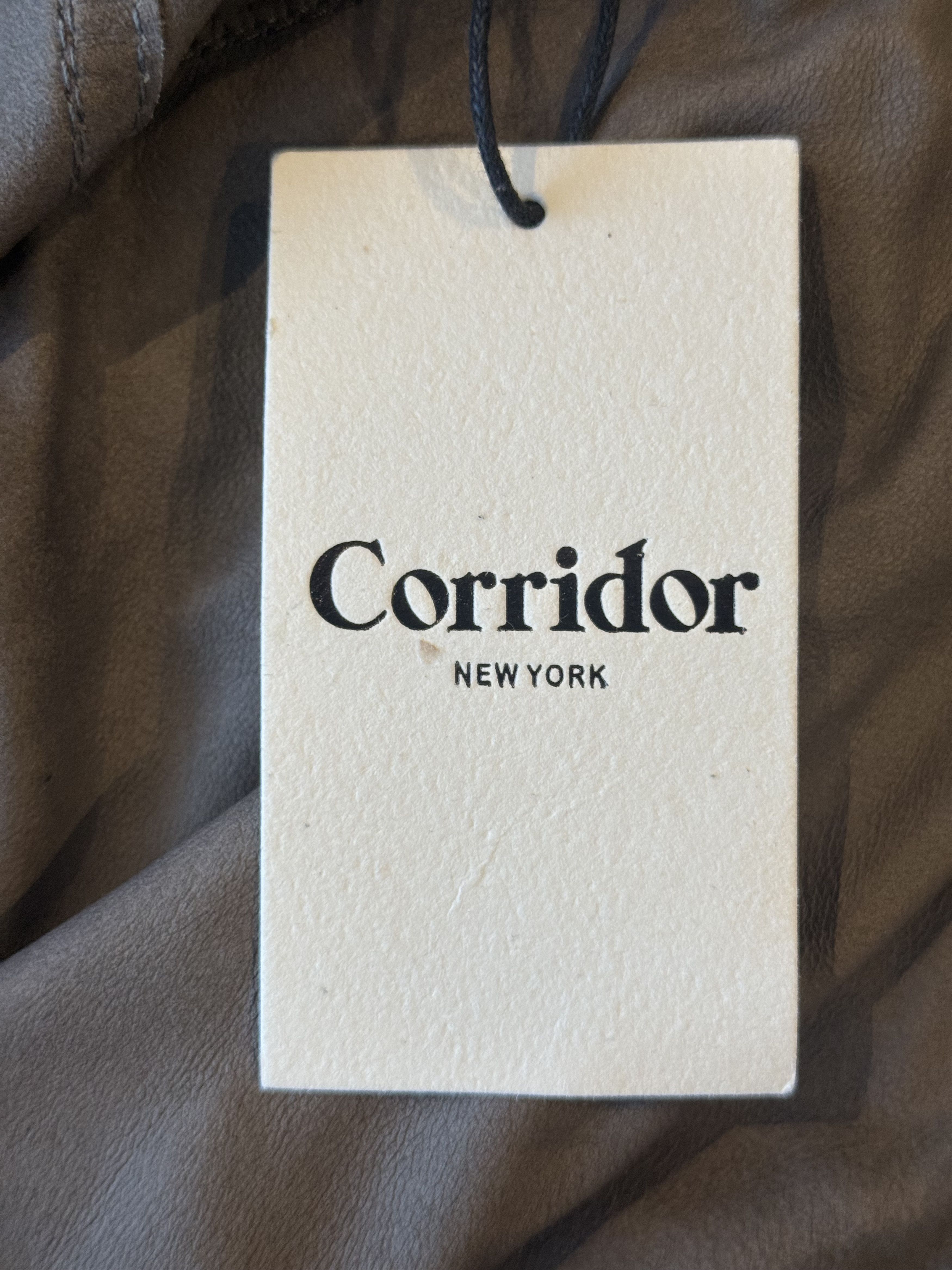 Corridor 💚 Corridor NYC Goat Suede Snap Shirt Grey Medium NEW Size US M / EU 48-50 / 2 - 16 Thumbnail