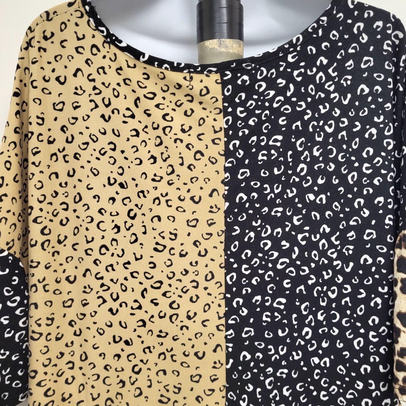 Vintage Haptics Dress Women's Size 1X Short Sleeved Tunic Animal Print Oversized Blouse Size XL / US 12-14 / IT 48-50 - 5 Thumbnail