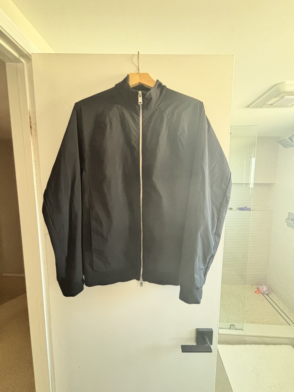 Theory Theory black zip up Size US M / EU 48-50 / 2 - 1 Thumbnail