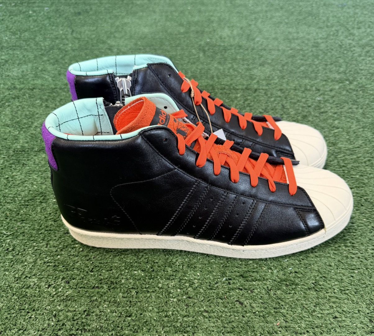 Adidas Adidas Originals X The Simpsons Pro Model 80s 'Poochie' Size US 11.5 / EU 44-45 - 1 Thumbnail
