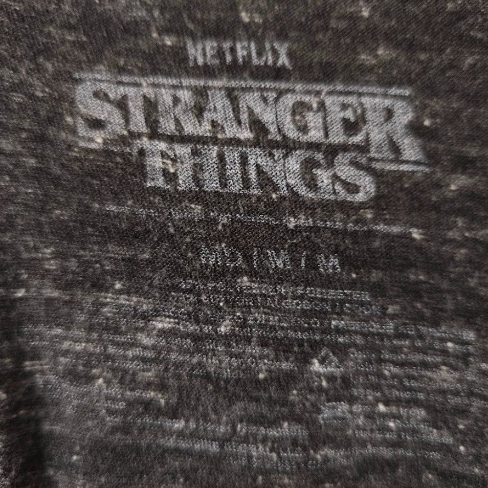 Vintage Stranger Things T Shirt Mens Size Medium Gray Sci Fi Horror Netflix TV Show Size US M / EU 48-50 / 2 - 5 Thumbnail