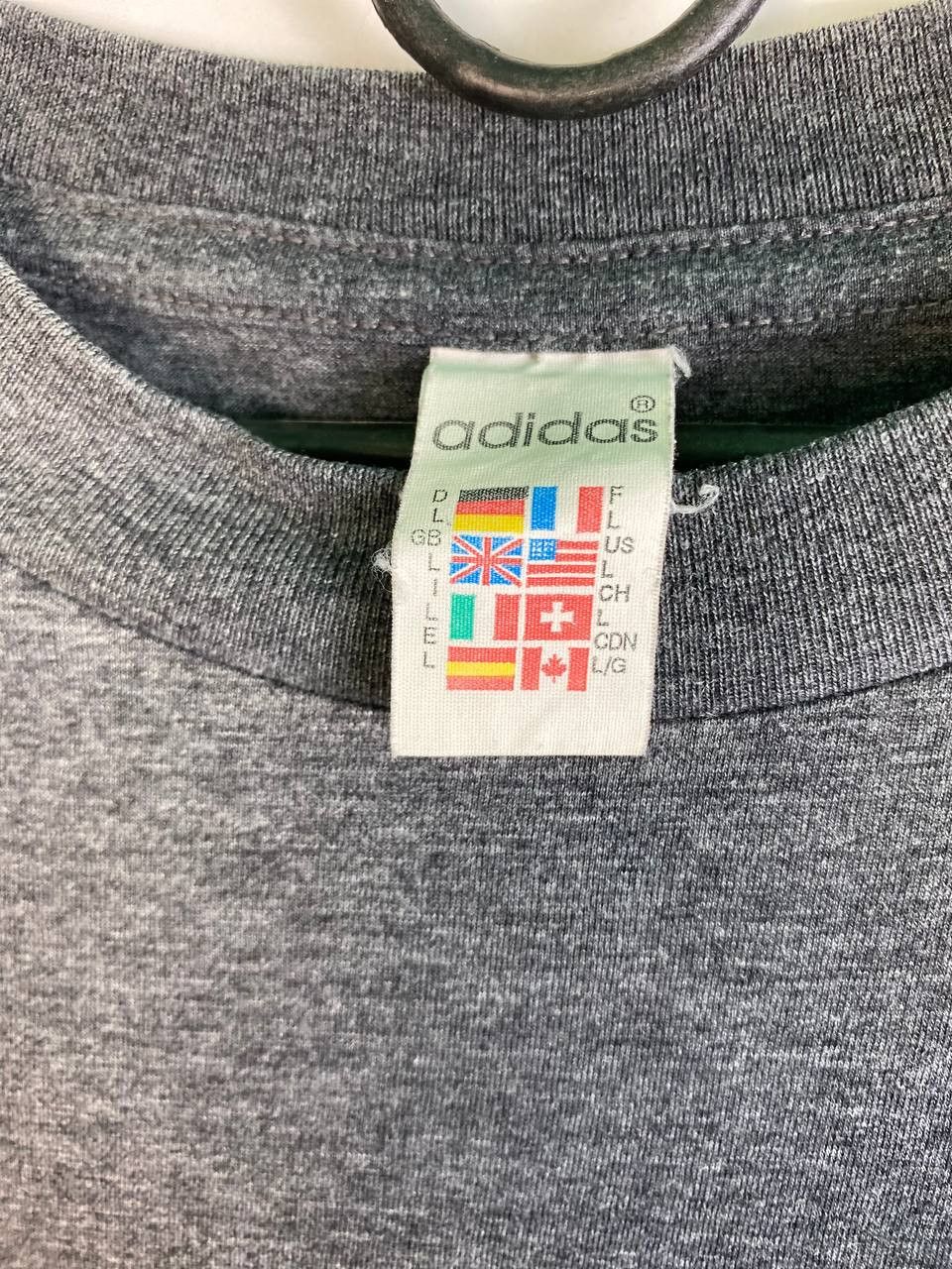 Adidas Rare Vintage Adidas 1997 Ryffel Running Graphic T-shirt 90s Size US L / EU 52-54 / 3 - 5 Thumbnail