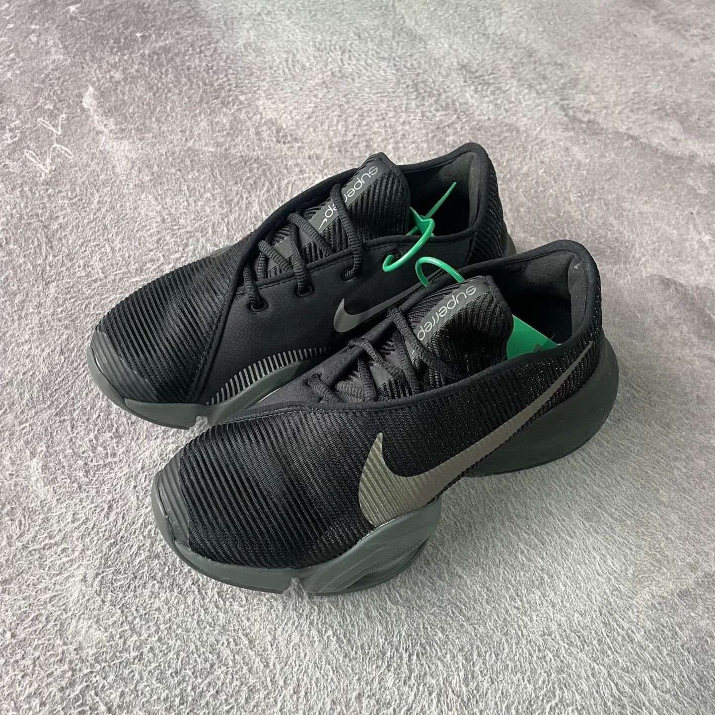 Nike Nike Gray Lowtop Sneakers 41 Men Size US 8.5 / EU 41-42 - 1 Thumbnail